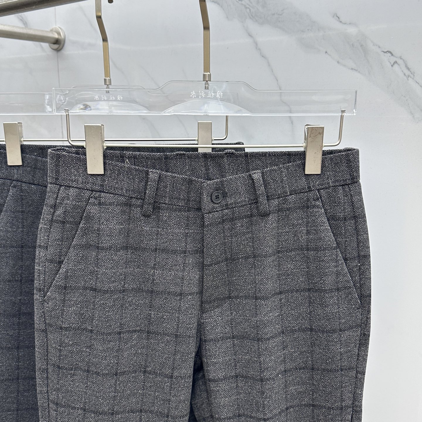 🆕Burberry巴宝莉 2025早秋新品休闲裤西裤，官网同步发售，裤身工艺设计，定制五金辅料、面料定制