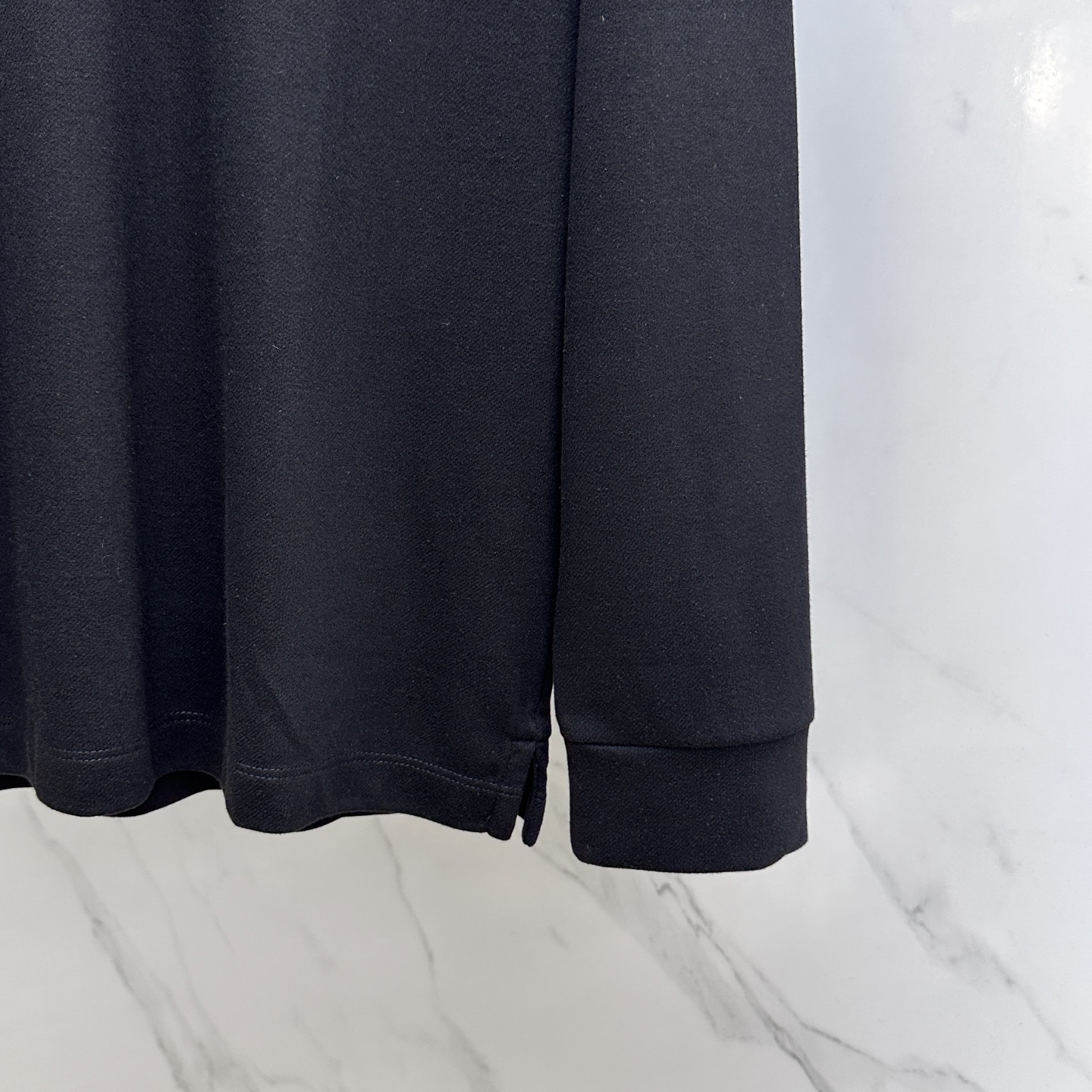 🆕ZEGNA杰尼亚 简约都市2025早秋新款首发专柜最新款长袖圆领羊毛T恤 高端订制 设计前卫时尚！品牌