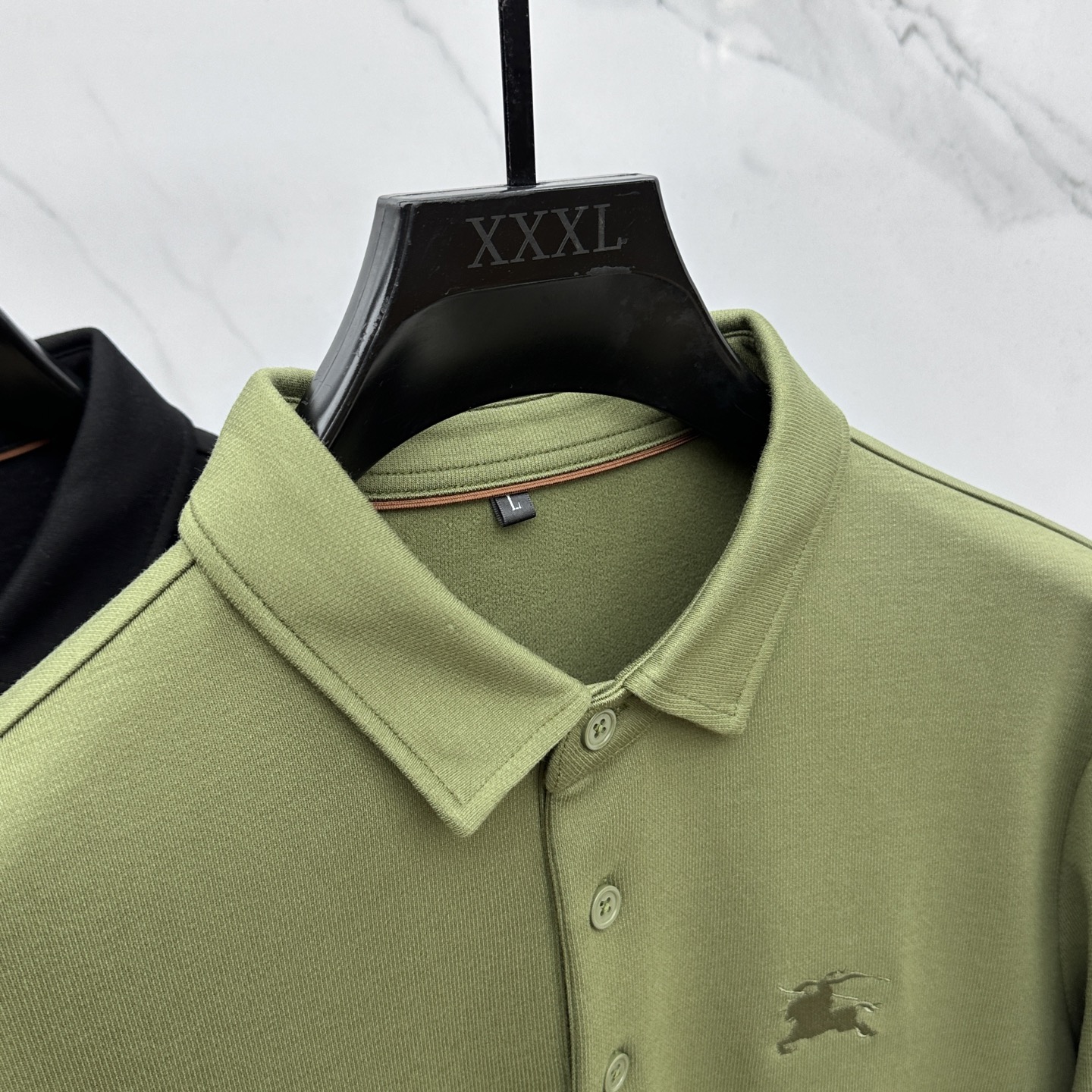 🆕Burberry巴宝莉 简约都市2025早秋新款首发专柜最新款长袖圆领羊毛T恤 高端订制 设计前卫时尚