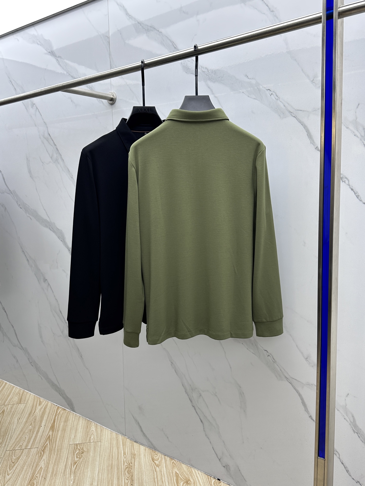 🆕Burberry巴宝莉 简约都市2025早秋新款首发专柜最新款长袖圆领羊毛T恤 高端订制 设计前卫时尚