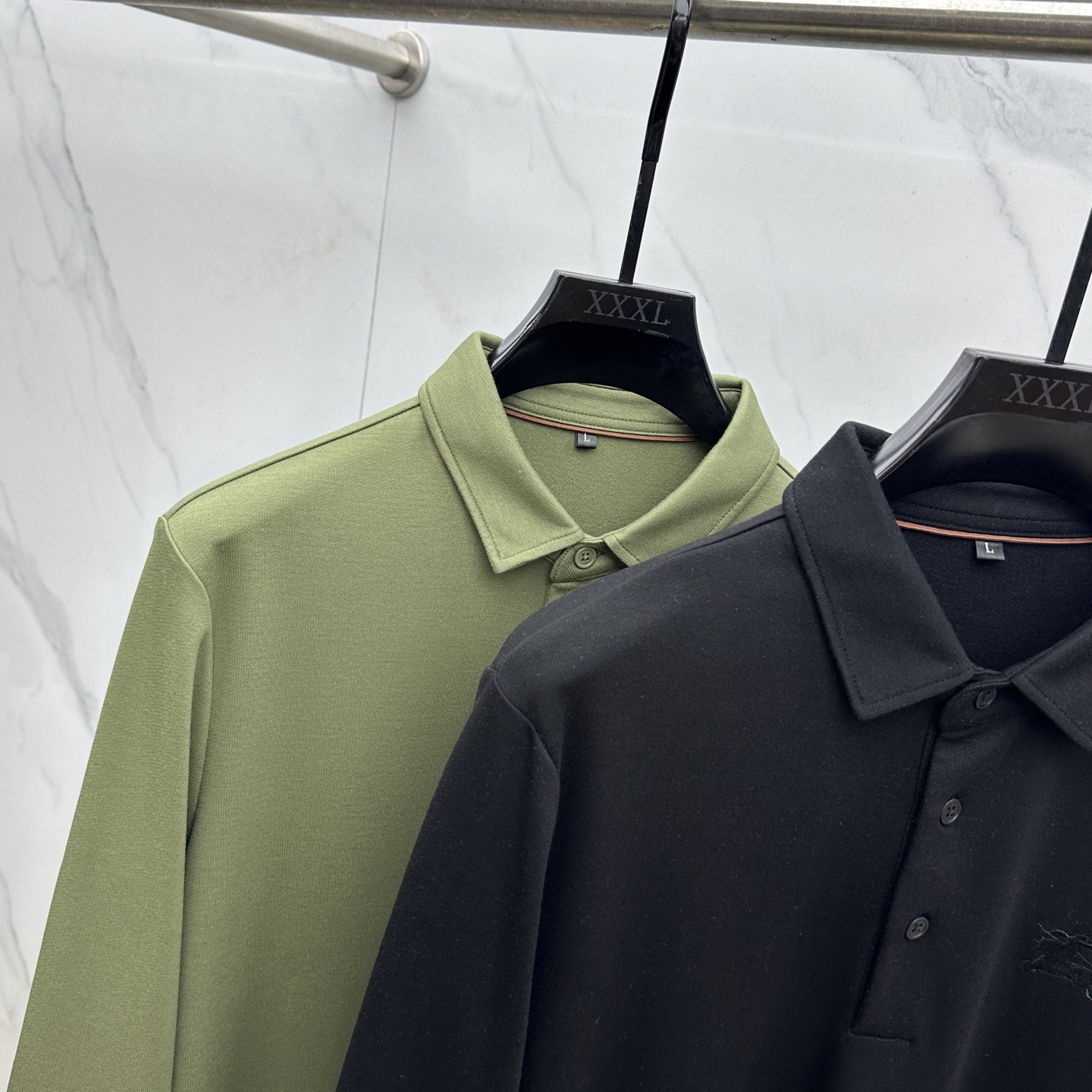 🆕Burberry巴宝莉 简约都市2025早秋新款首发专柜最新款长袖圆领羊毛T恤 高端订制 设计前卫时尚