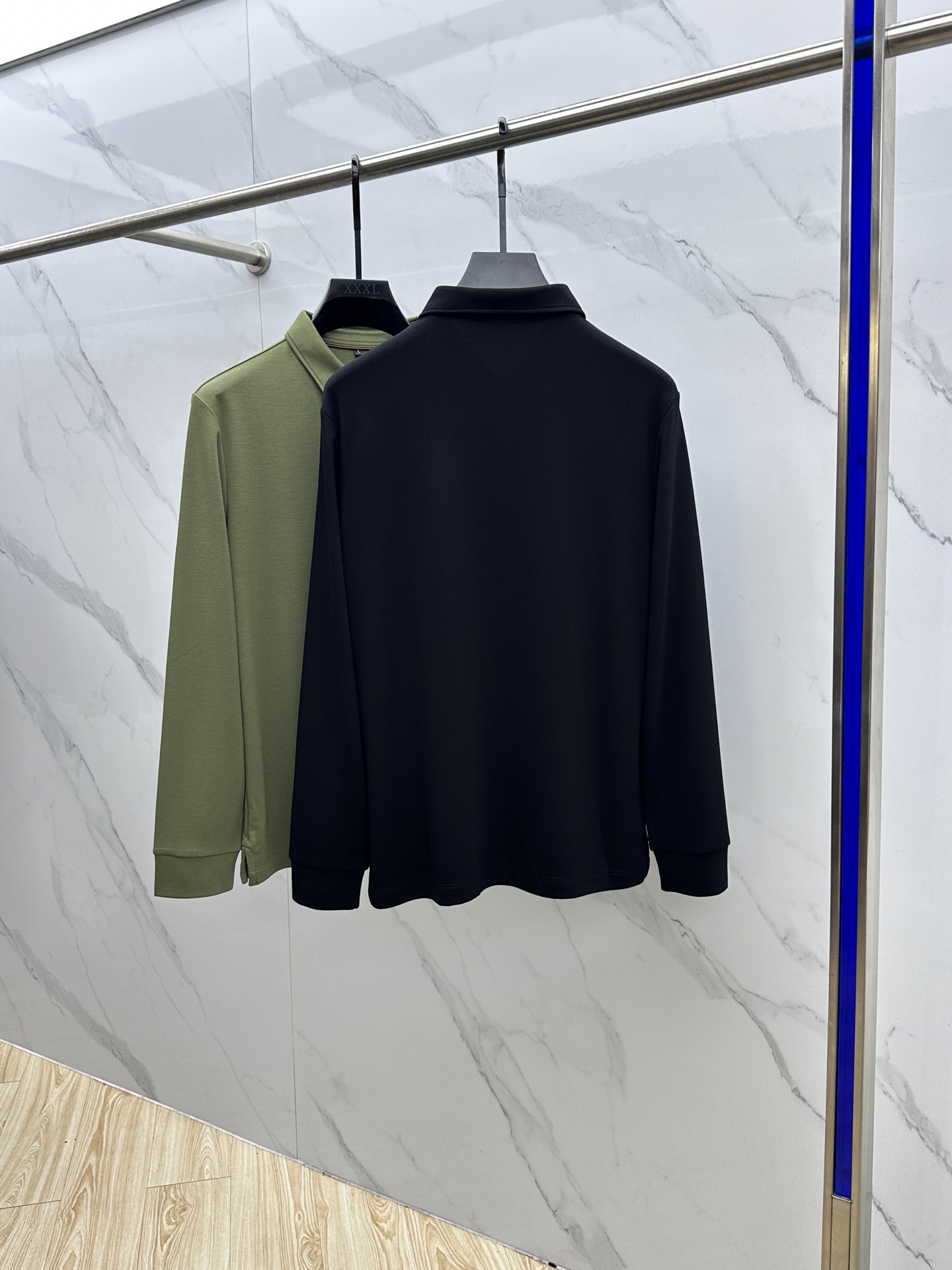 🆕Burberry巴宝莉 简约都市2025早秋新款首发专柜最新款长袖圆领羊毛T恤 高端订制 设计前卫时尚