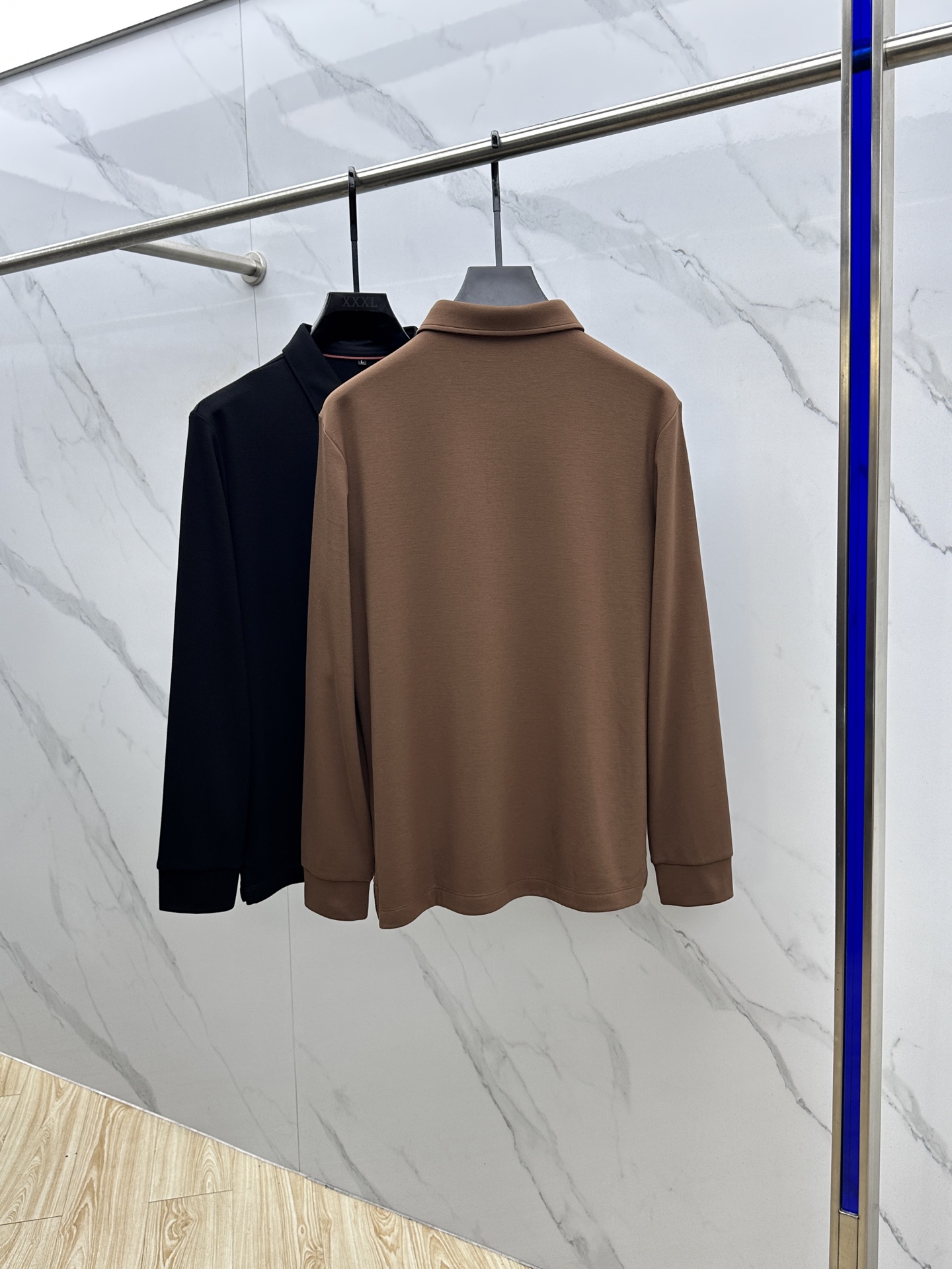 🆕lP🆕 简约都市2025早秋新款首发专柜最新款长袖圆领羊毛T恤 高端订制 设计前卫时尚！品牌logo工