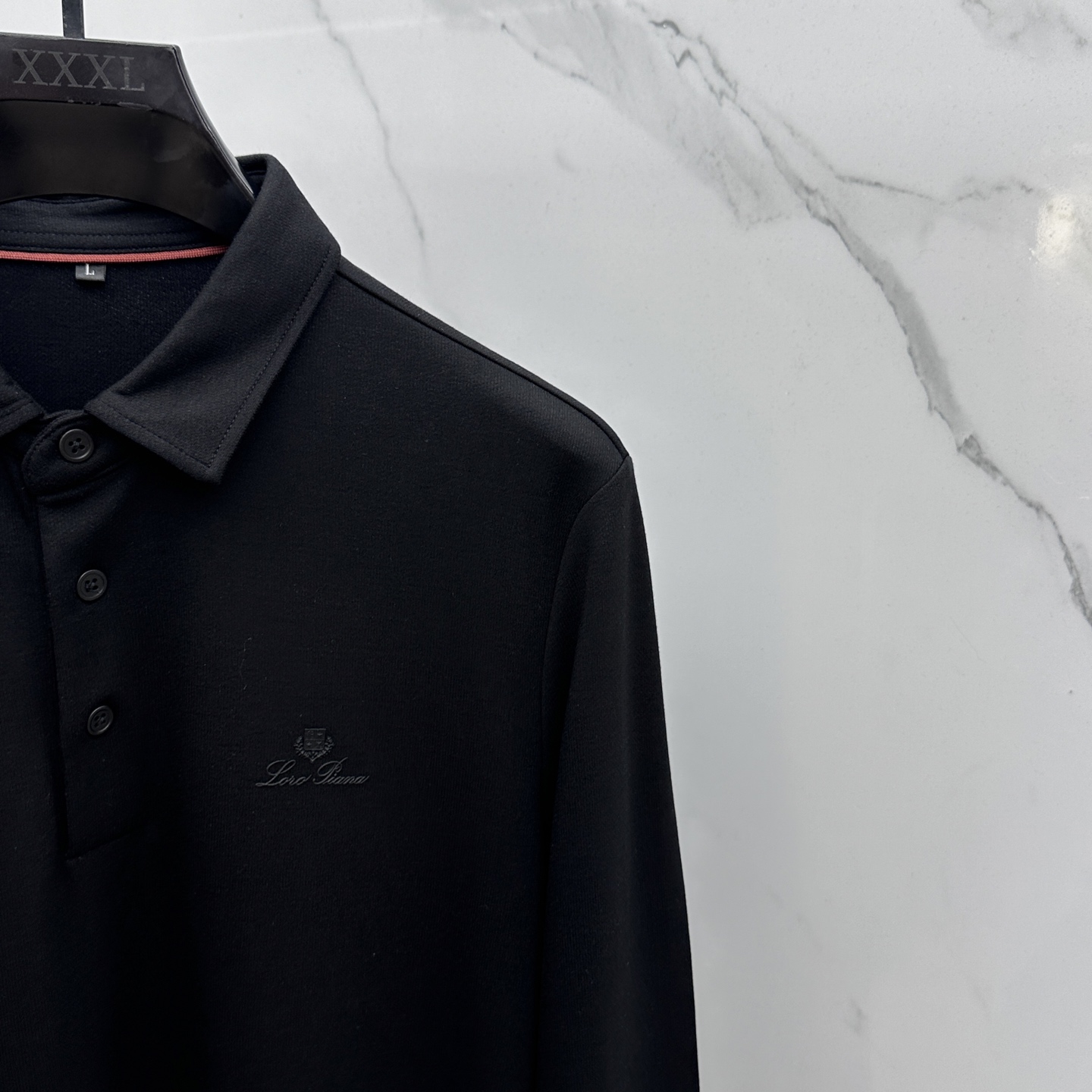 🆕lP🆕 简约都市2025早秋新款首发专柜最新款长袖圆领羊毛T恤 高端订制 设计前卫时尚！品牌logo工