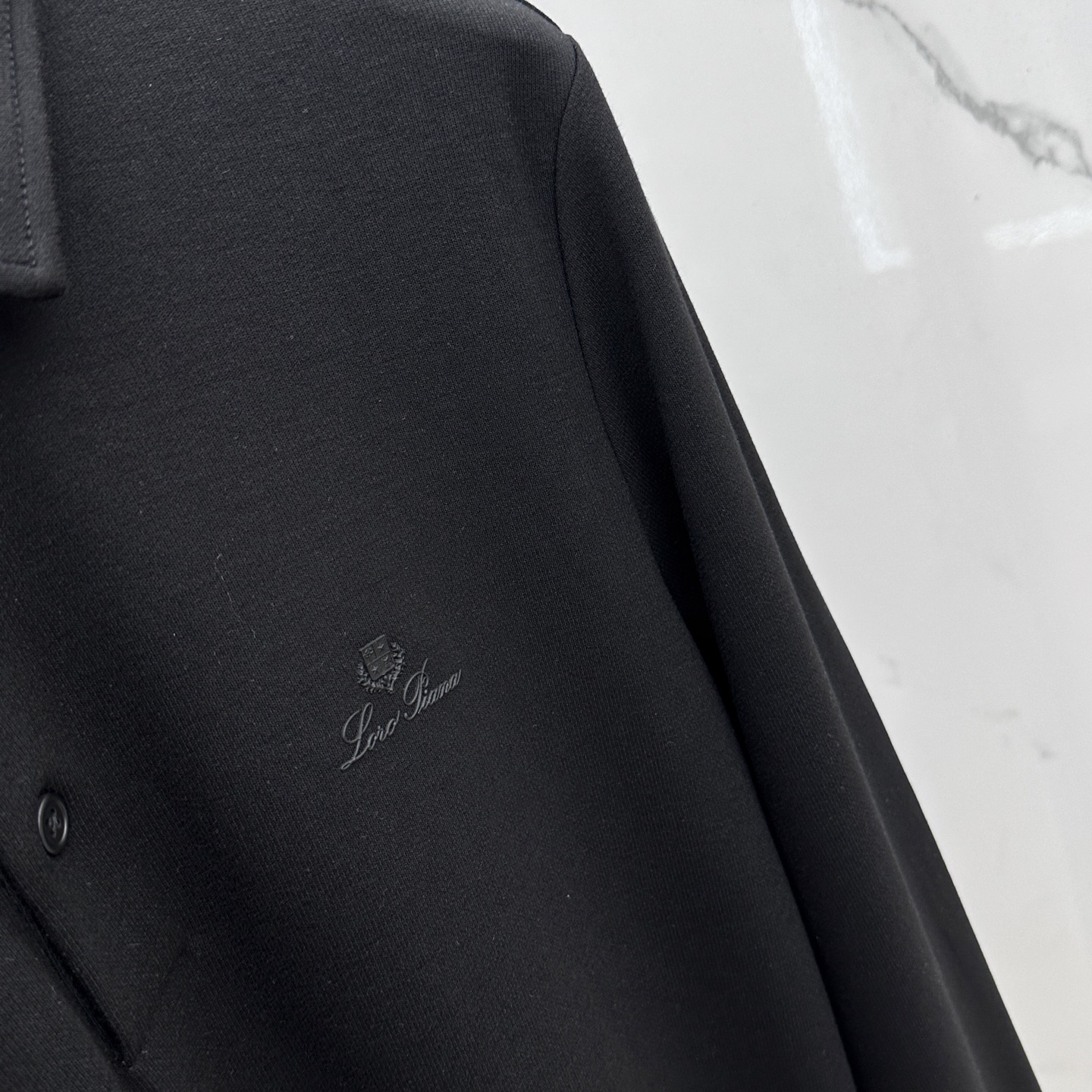 🆕lP🆕 简约都市2025早秋新款首发专柜最新款长袖圆领羊毛T恤 高端订制 设计前卫时尚！品牌logo工