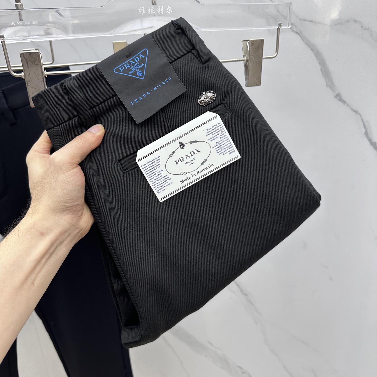 🆕Prada普拉达 2025早秋新品休闲裤西裤，官网同步发售，裤身工艺设计，进口客供辅料、面料定制，代工