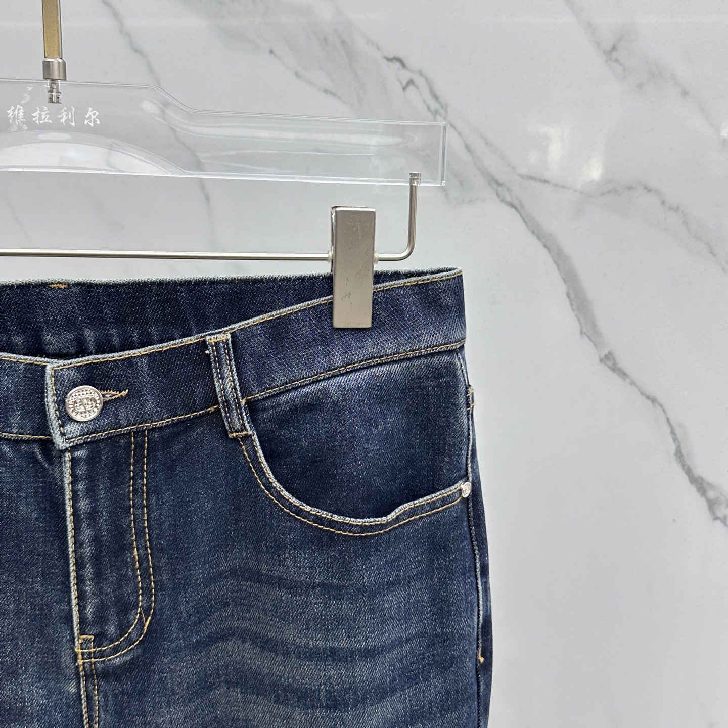 🆕VLTN华伦天奴 🔥高端定制、2025早春最新款牛仔裤 柜台同步发售 原版定制复刻 客供五金辅料 原单