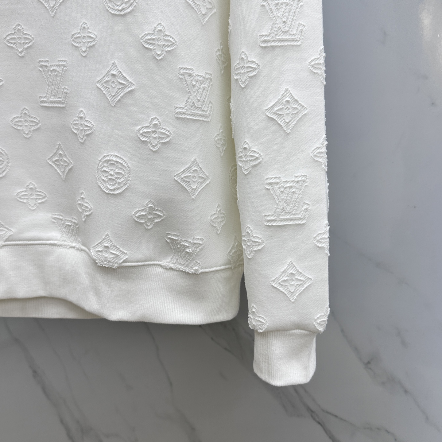 🆕LV路易威登 25Ss最新秋冬爆款卫衣，全幅激光烧花顶级定制面料松柔亲肤感极佳，男女同款情侣穿搭、穿着