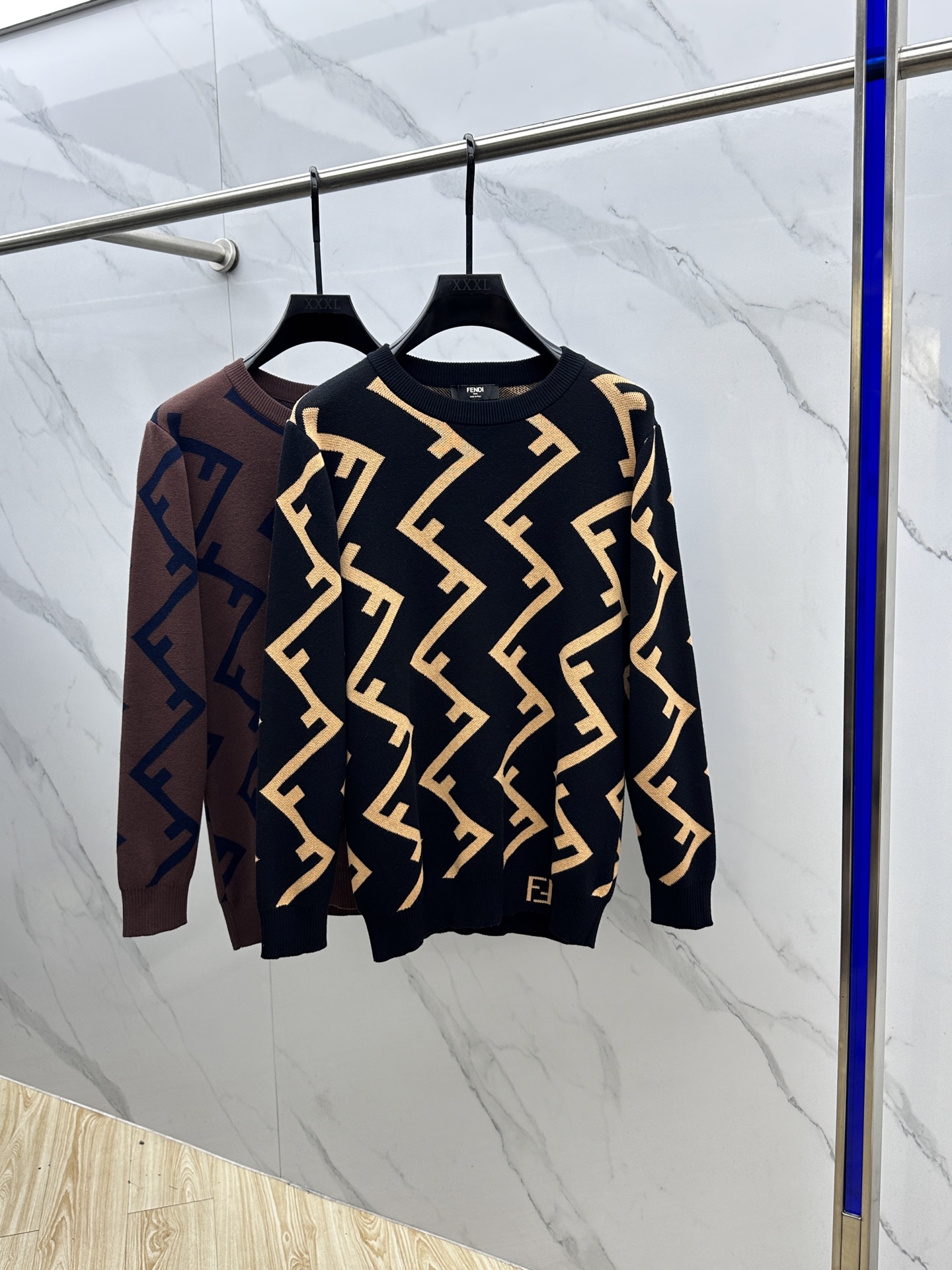 🆕Fendi芬迪 2025秋冬新款针织羊毛衫 高品质意大利进口羊毛混纺面料，高密度针织，时尚百搭毛衣，帅