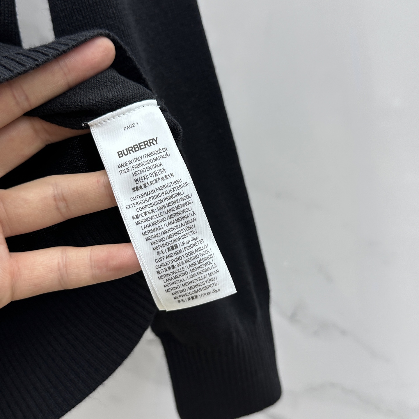 🆕Burberry 巴宝莉 2025ss秋季最新品，同步有售，原单狠货，时尚休闲圆领长袖针织衫，采用进口