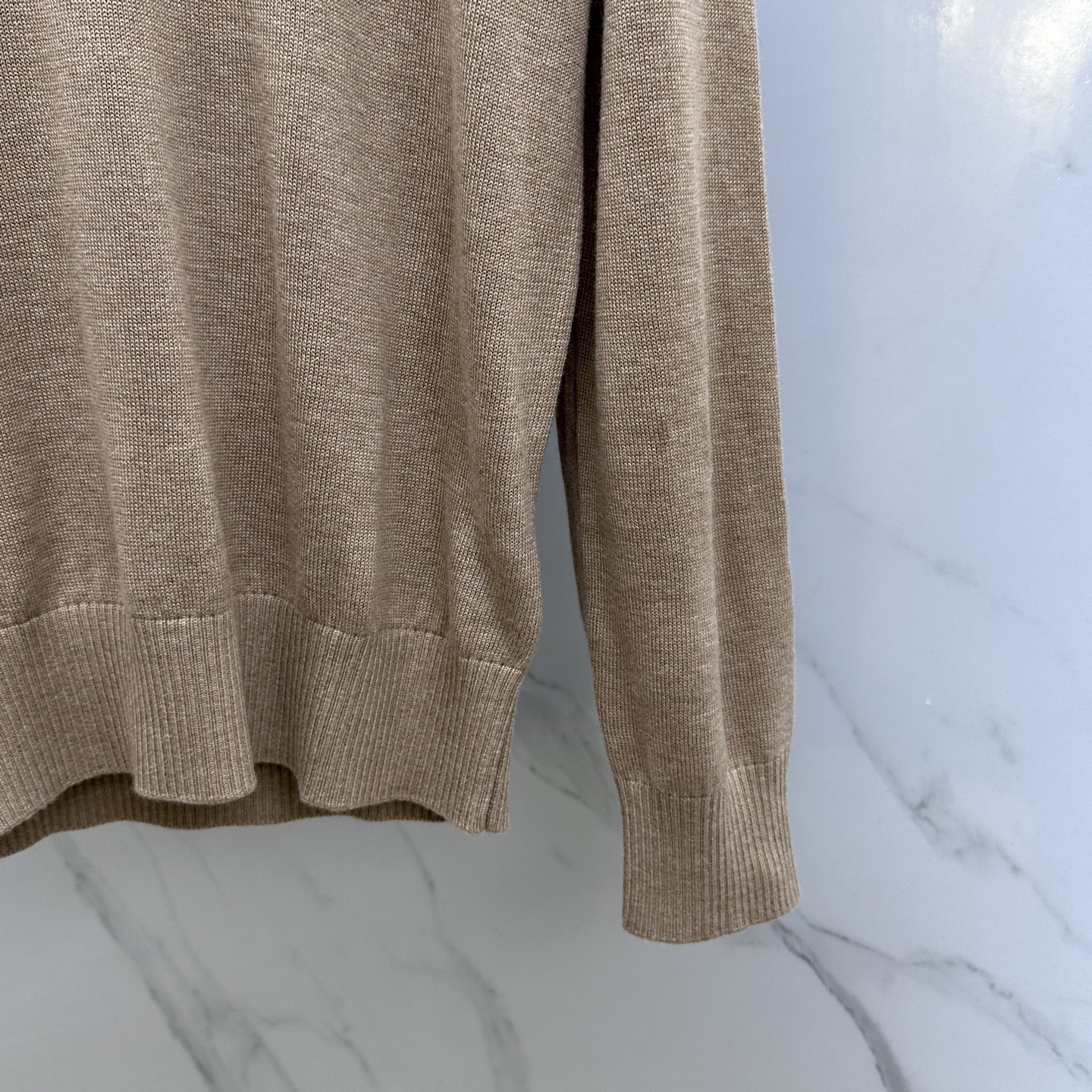 🆕Burberry 巴宝莉 2025ss秋季最新品，同步有售，原单狠货，时尚休闲圆领长袖针织衫，采用进口