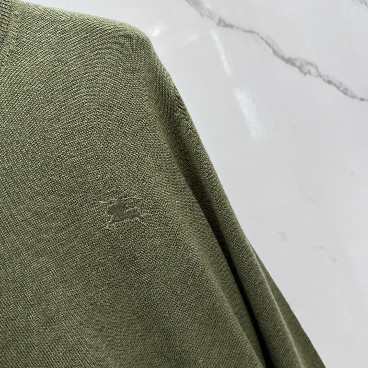 🆕Burberry 巴宝莉 2025ss秋季最新品，同步有售，原单狠货，时尚休闲圆领长袖针织衫，采用进口
