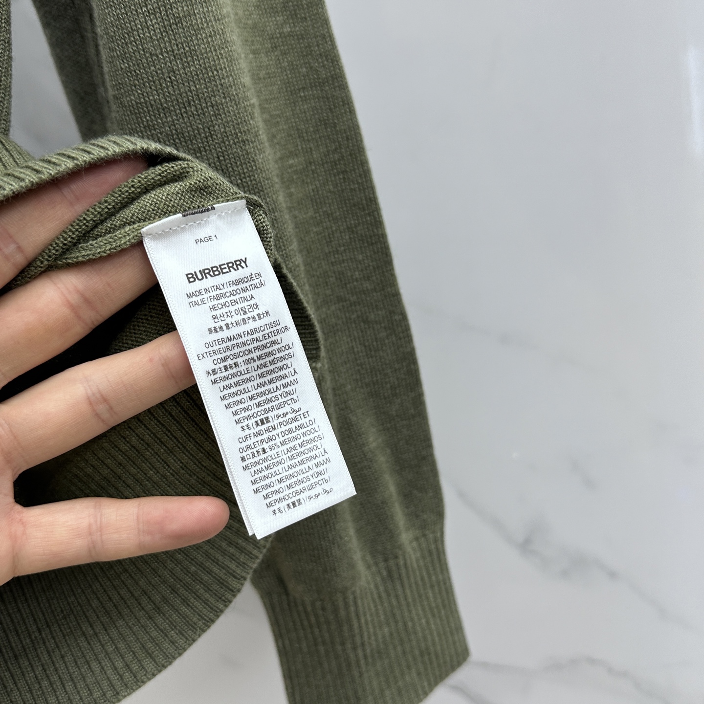 🆕Burberry 巴宝莉 2025ss秋季最新品，同步有售，原单狠货，时尚休闲圆领长袖针织衫，采用进口