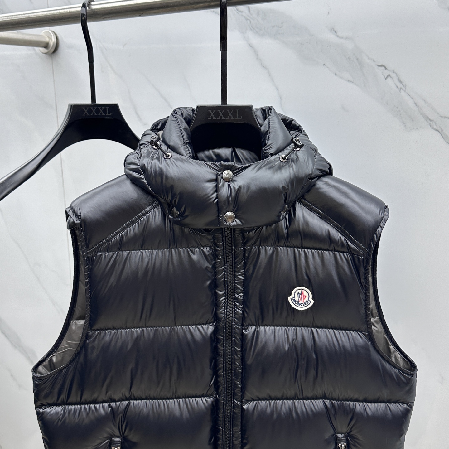 。🆕Moncler蒙口 羽绒服2025最新款时尚羽绒马甲外套.（连帽可拆卸）处处细节显工艺足够的高级 结