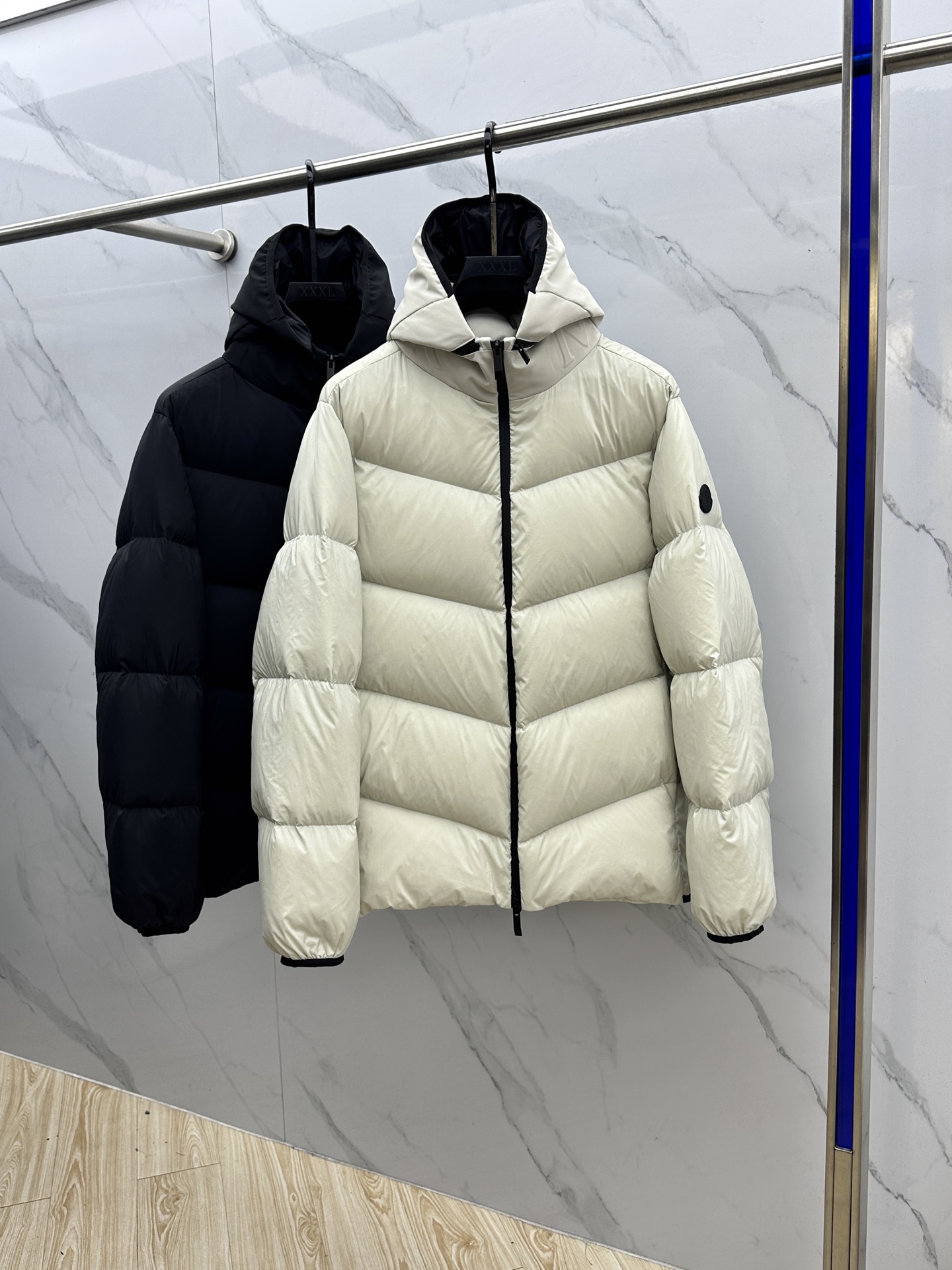 。🆕Moncler蒙口 羽绒服2025最新款时尚设计师款羽绒外套.（连帽可拆卸）处处细节显工艺足够的高级