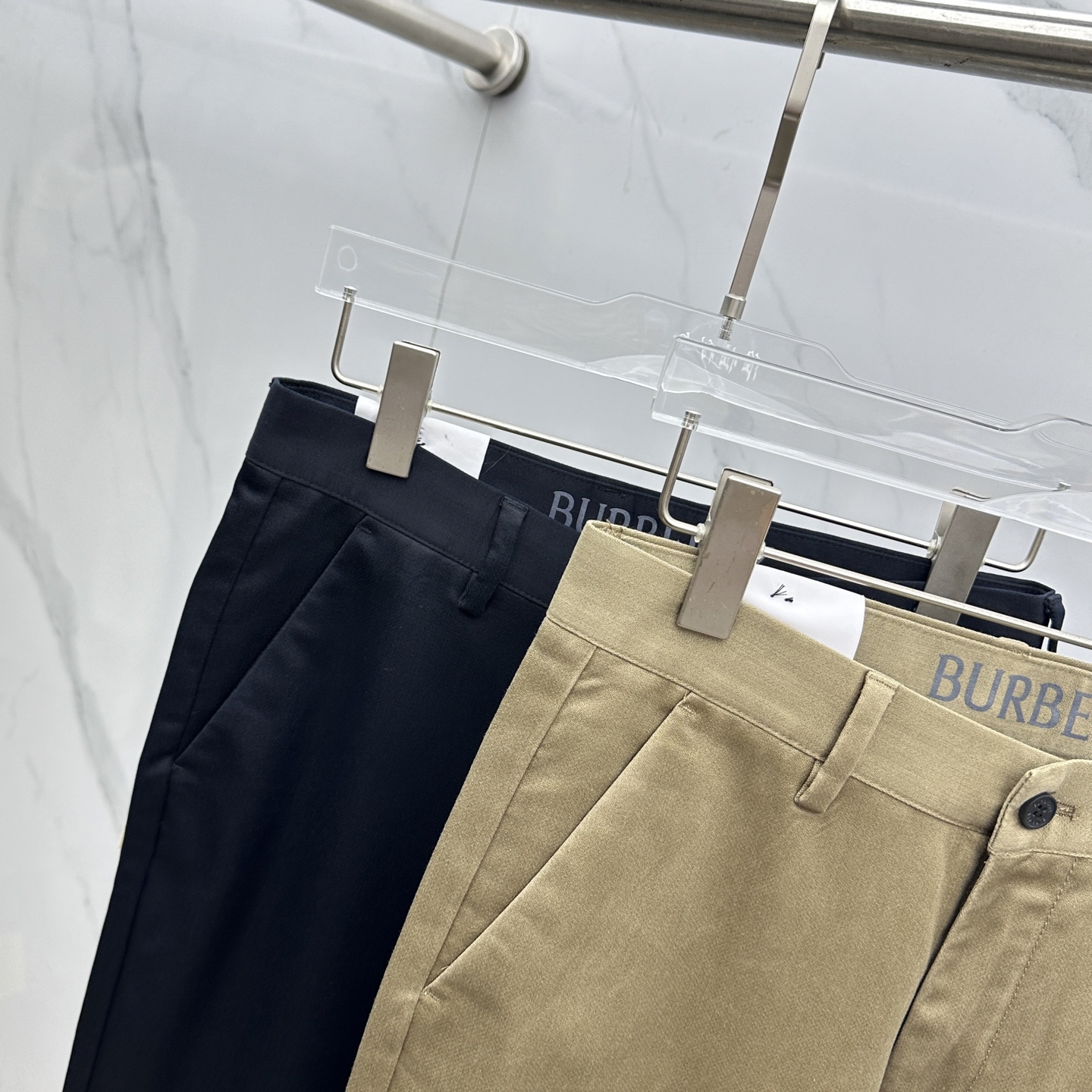 🆕Burberry巴宝莉 2025早秋新品休闲裤西裤，官网同步发售，裤身工艺设计，进口客供辅料、面料定制