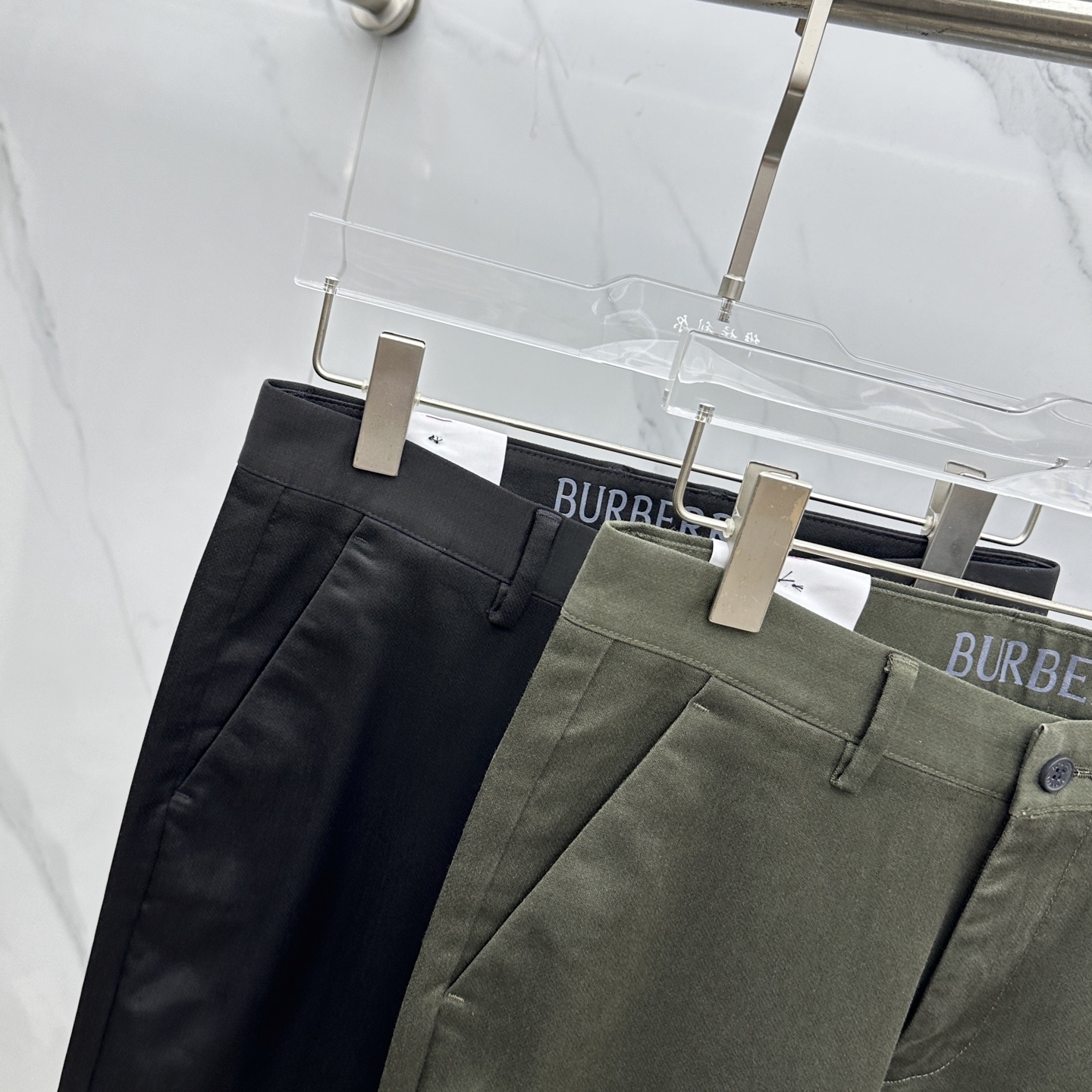 🆕Burberry巴宝莉 2025早秋新品休闲裤西裤，官网同步发售，裤身工艺设计，进口客供辅料、面料定制