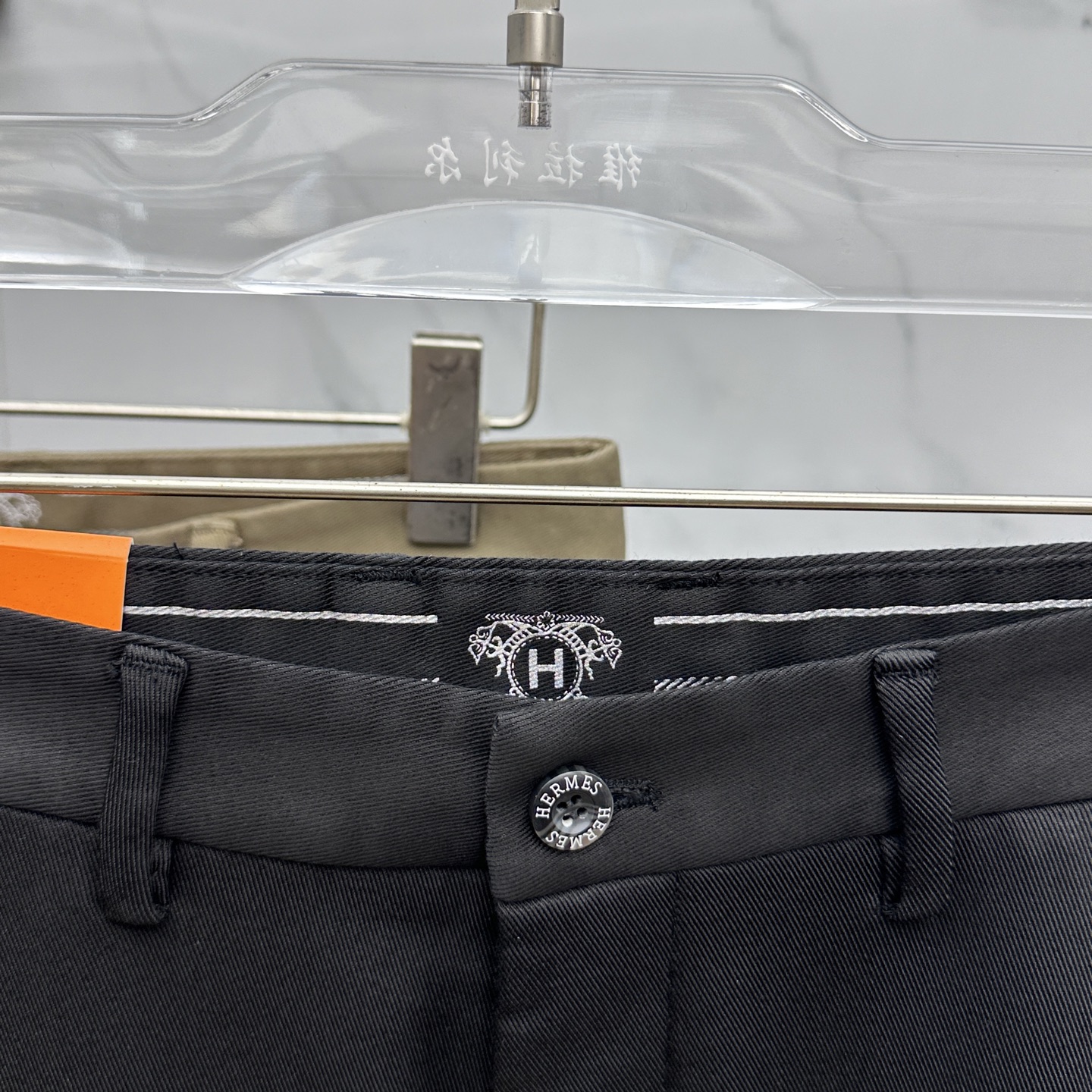 🆕Hermes爱马仕 2025早秋新品休闲裤西裤，官网同步发售，裤身工艺设计，进口客供辅料、面料定制，代