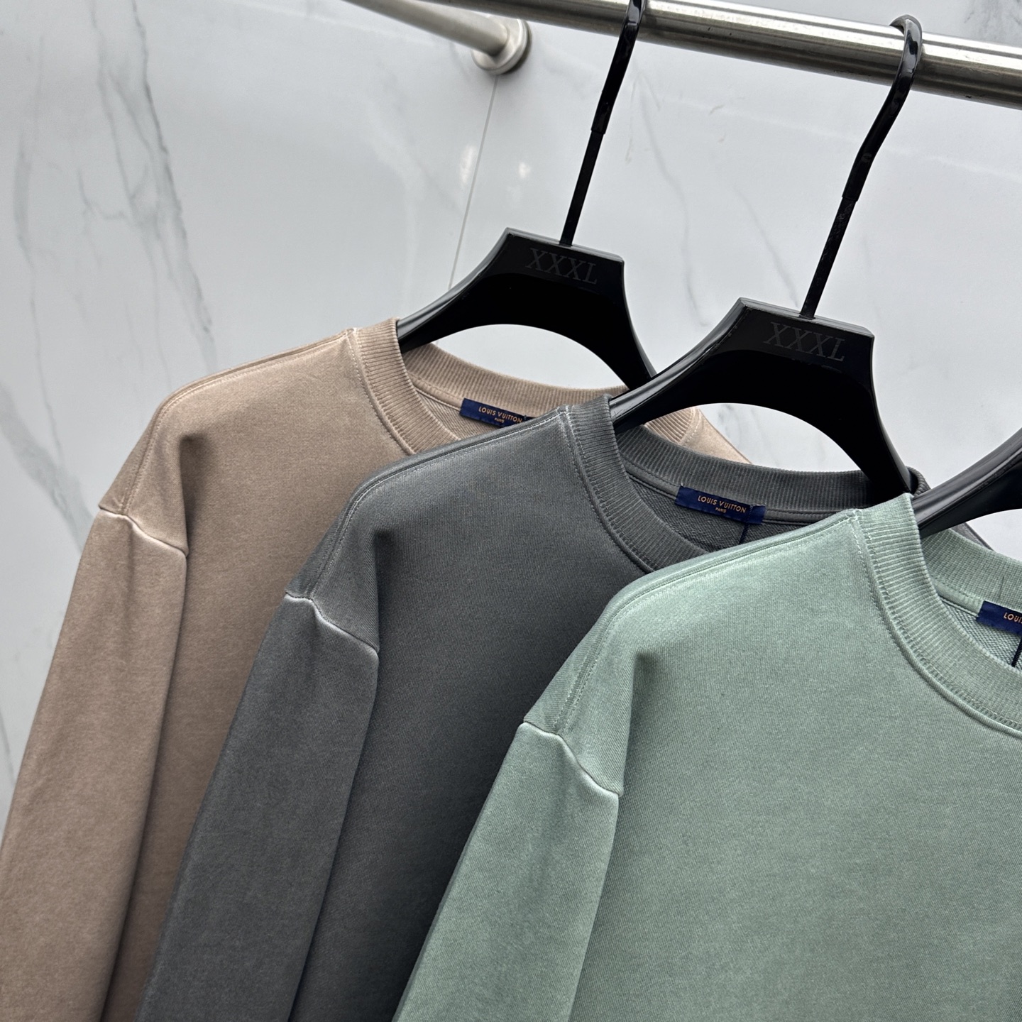 🆕LV路易威登 、25Ss蜡染水洗做旧顶级版本潮卫衣，最顶级的品质原单，顶级制作工艺进口面料，款独特设计