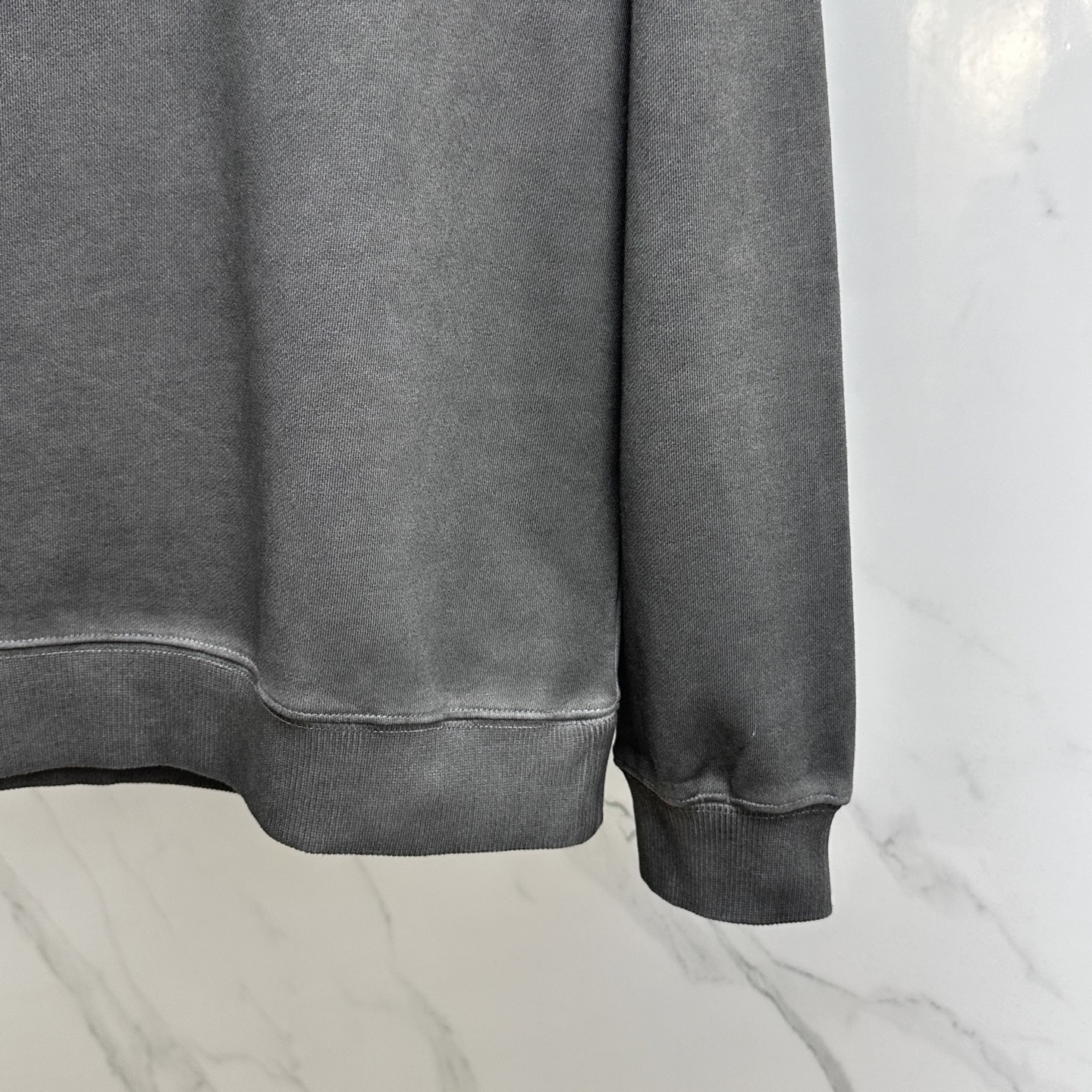 🆕LV路易威登 、25Ss蜡染水洗做旧顶级版本潮卫衣，最顶级的品质原单，顶级制作工艺进口面料，款独特设计