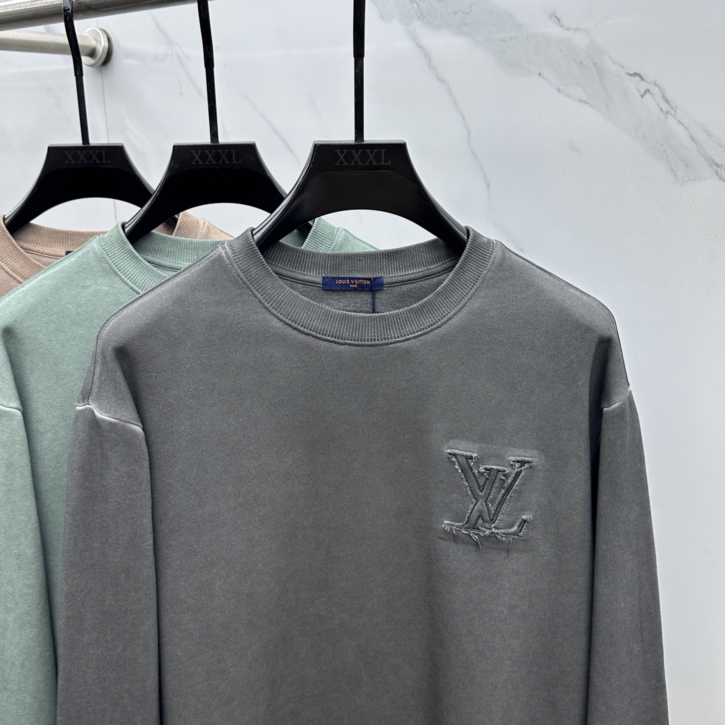 🆕LV路易威登 、25Ss蜡染水洗做旧顶级版本潮卫衣，最顶级的品质原单，顶级制作工艺进口面料，款独特设计