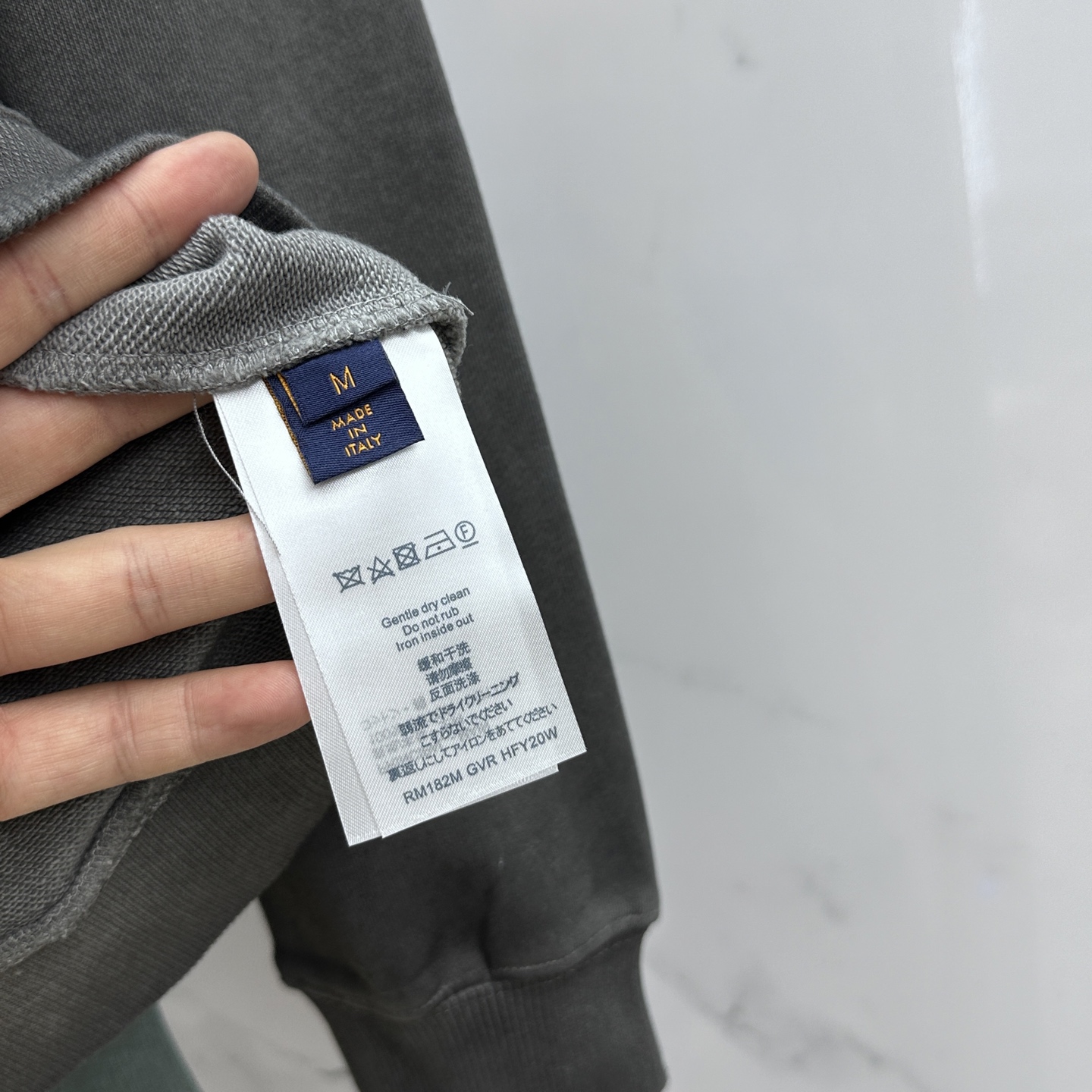 🆕LV路易威登 、25Ss蜡染水洗做旧顶级版本潮卫衣，最顶级的品质原单，顶级制作工艺进口面料，款独特设计