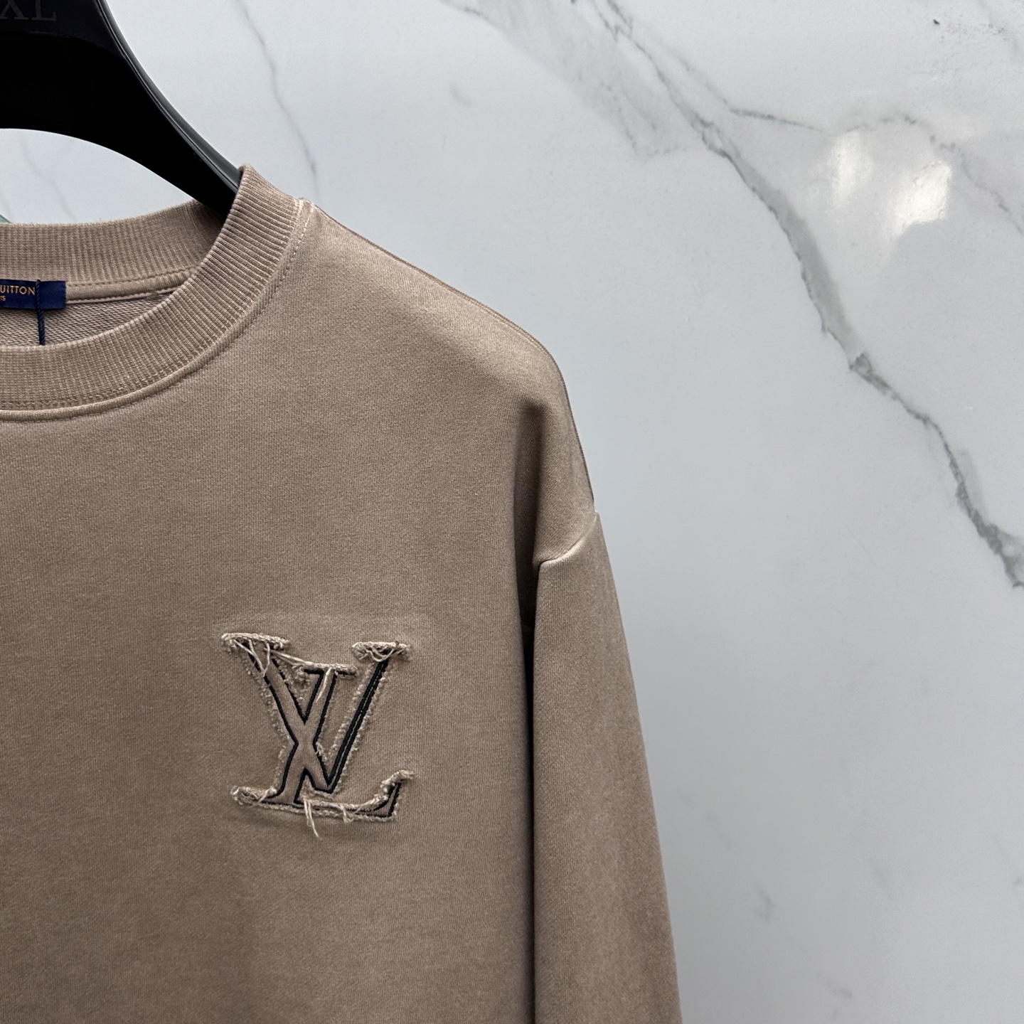 🆕LV路易威登 、25Ss蜡染水洗做旧顶级版本潮卫衣，最顶级的品质原单，顶级制作工艺进口面料，款独特设计