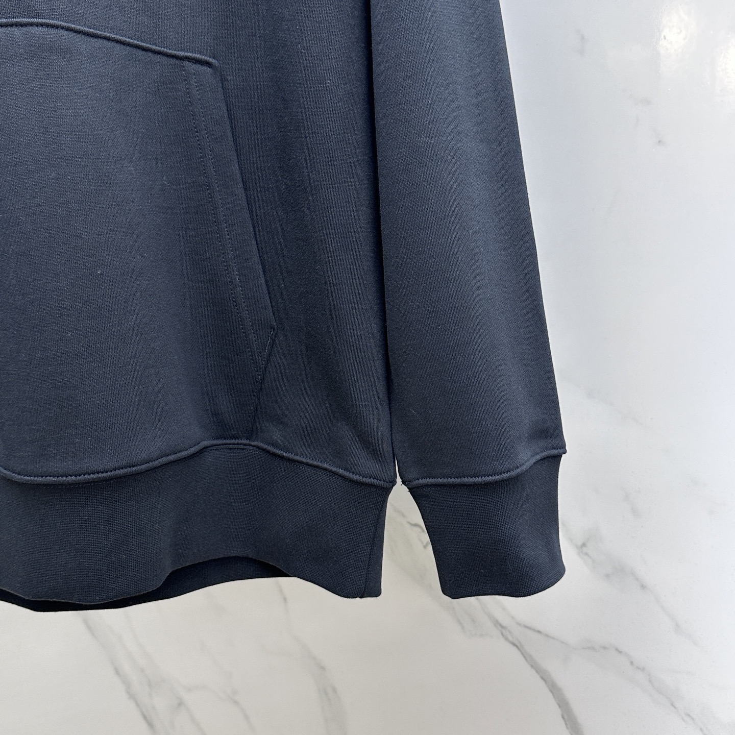 🆕Burberry巴宝莉 25ss秋冬新款宽版连帽卫衣，男女同款！独特吸引人的眼球，这一款连帽卫衣品相品