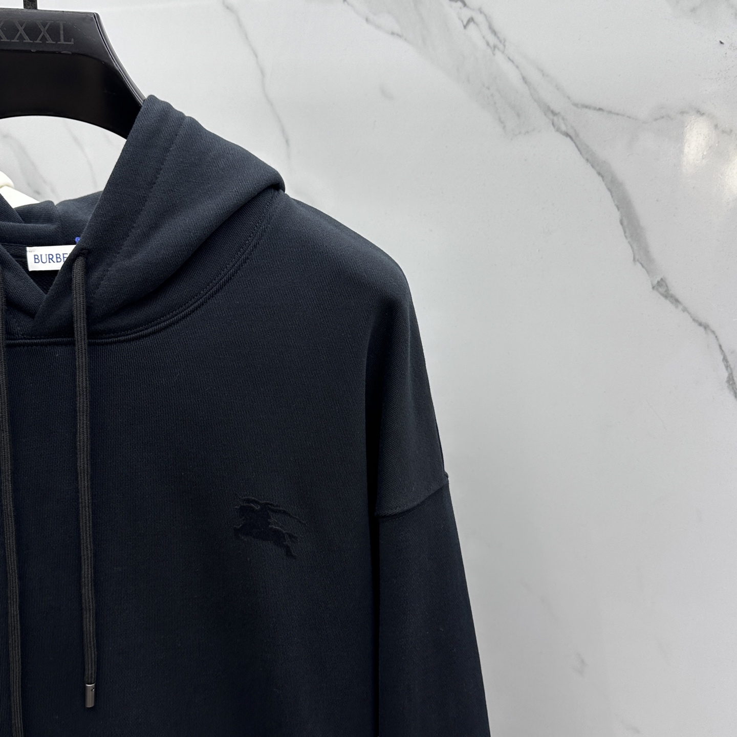 🆕Burberry巴宝莉 25ss秋冬新款宽版连帽卫衣，男女同款！独特吸引人的眼球，这一款连帽卫衣品相品