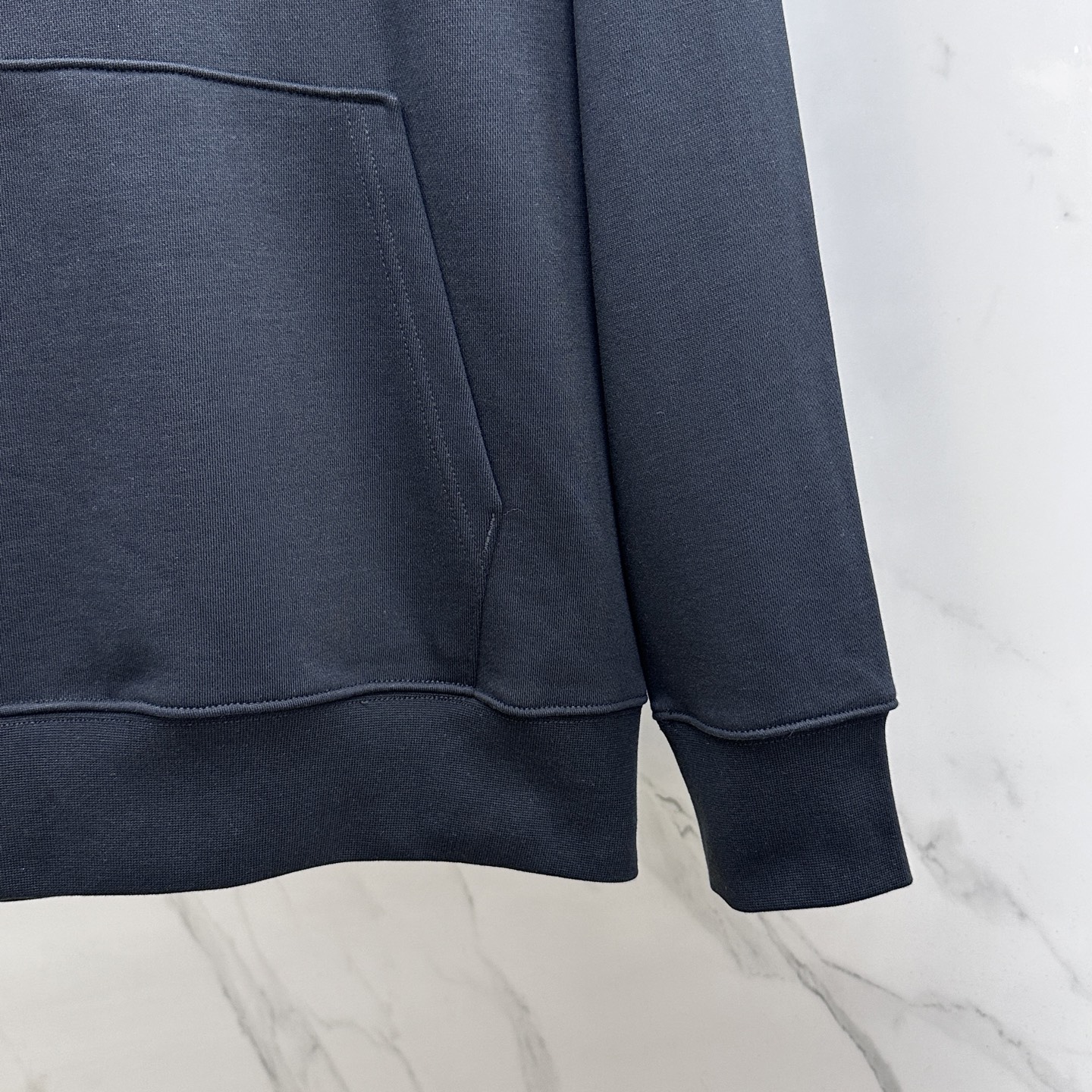 🆕Burberry巴宝莉 25ss秋冬新款宽版连帽卫衣，男女同款！独特吸引人的眼球，这一款连帽卫衣品相品