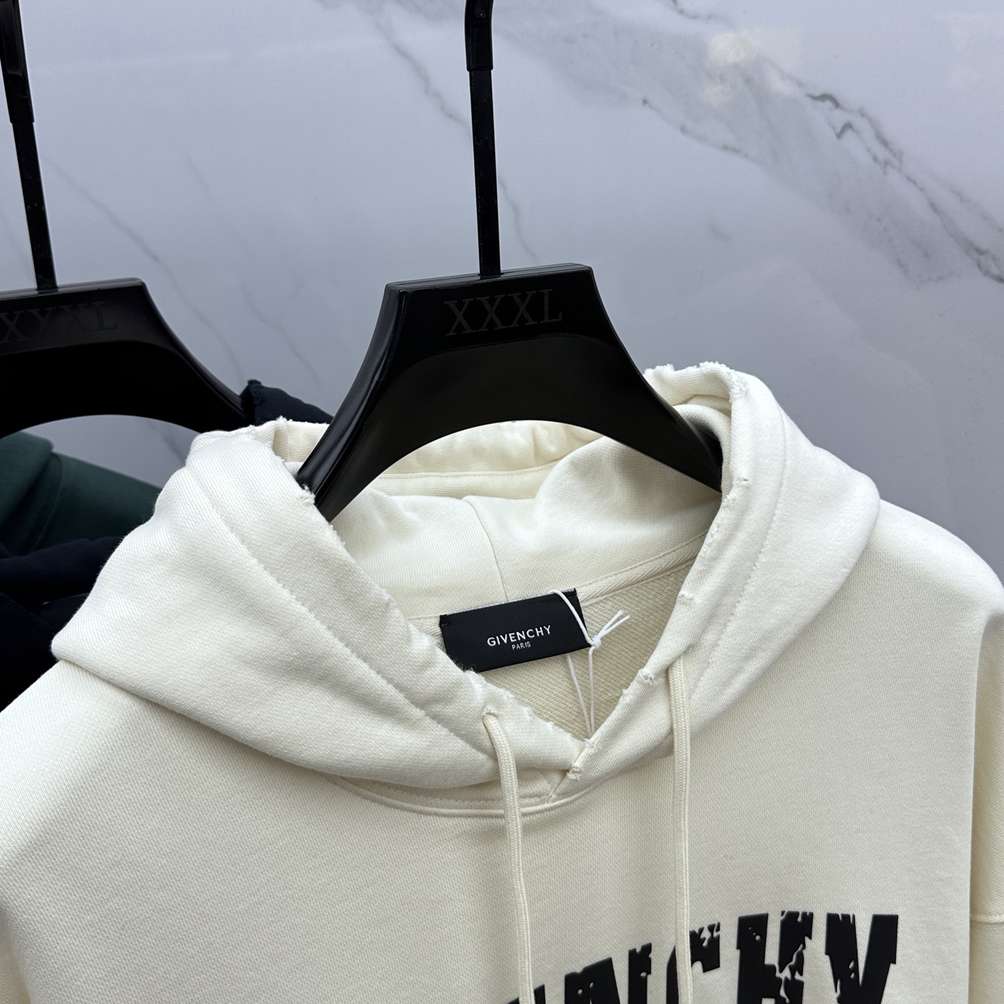 🆕Givenchy纪梵希 25ss秋冬新款宽版连帽卫衣，男女同款！独特吸引人的眼球，这一款连帽卫衣品相品