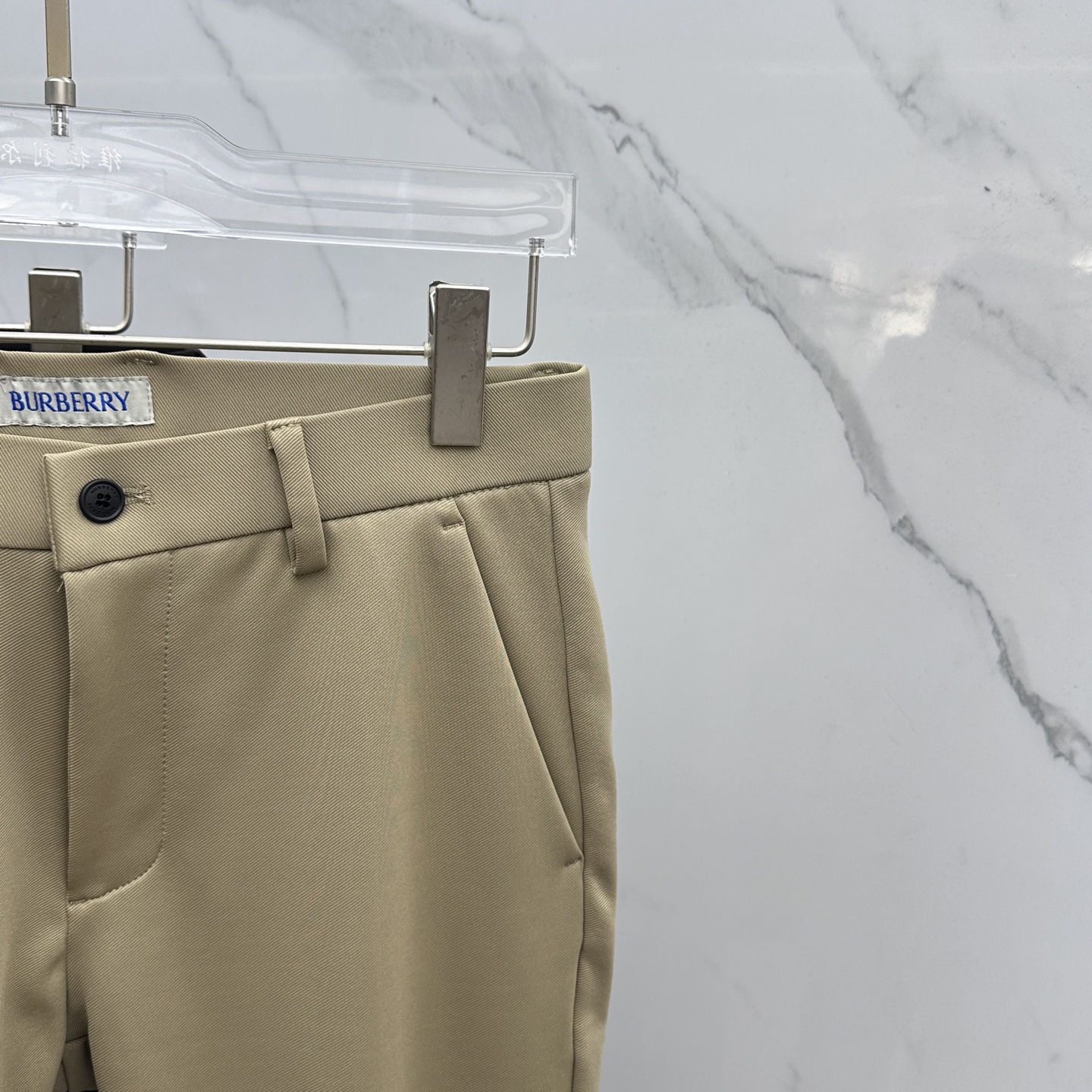 🆕Burberry巴宝莉 2025早秋新品休闲西裤，官网同步发售，裤身工艺设计，进口客供辅料、面料定制，