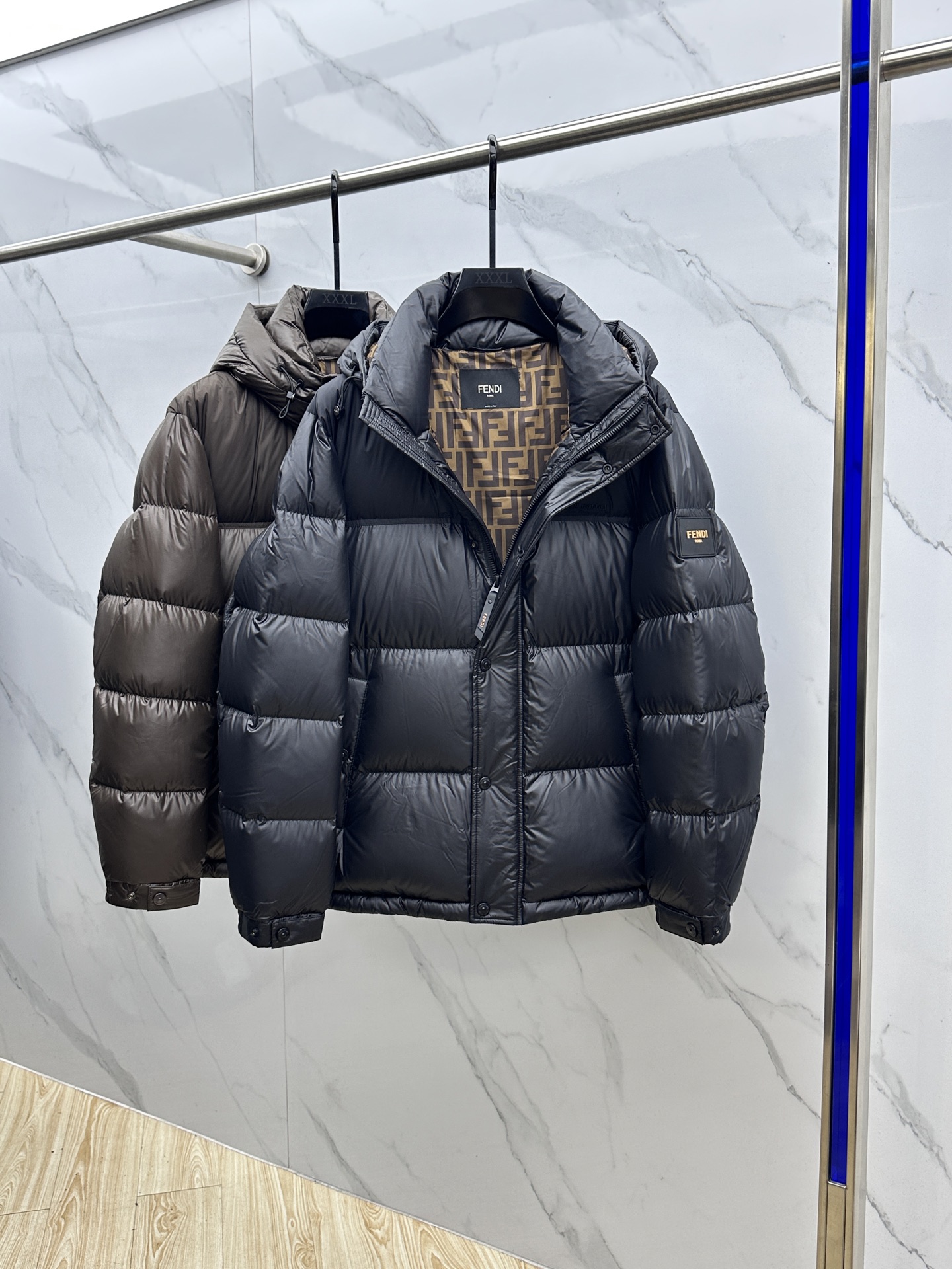 。 🆕Fendi芬迪 羽绒服 2025最新款时尚款羽绒连帽外套.（连帽不可拆卸）处处细节显工艺足够的高级