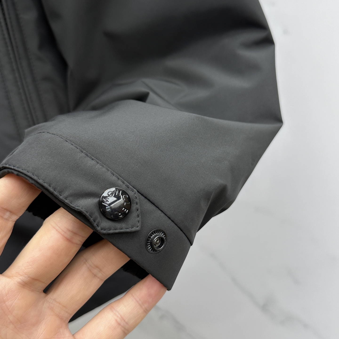 。 🆕Moncler蒙口 羽绒服2025最新款时尚设计师款立领羽绒外套.处处细节显工艺足够的高级 结构性