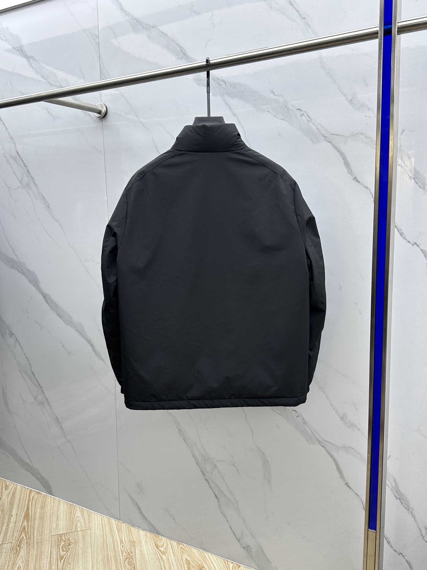 。 🆕Moncler蒙口 羽绒服2025最新款时尚设计师款立领羽绒外套.处处细节显工艺足够的高级 结构性