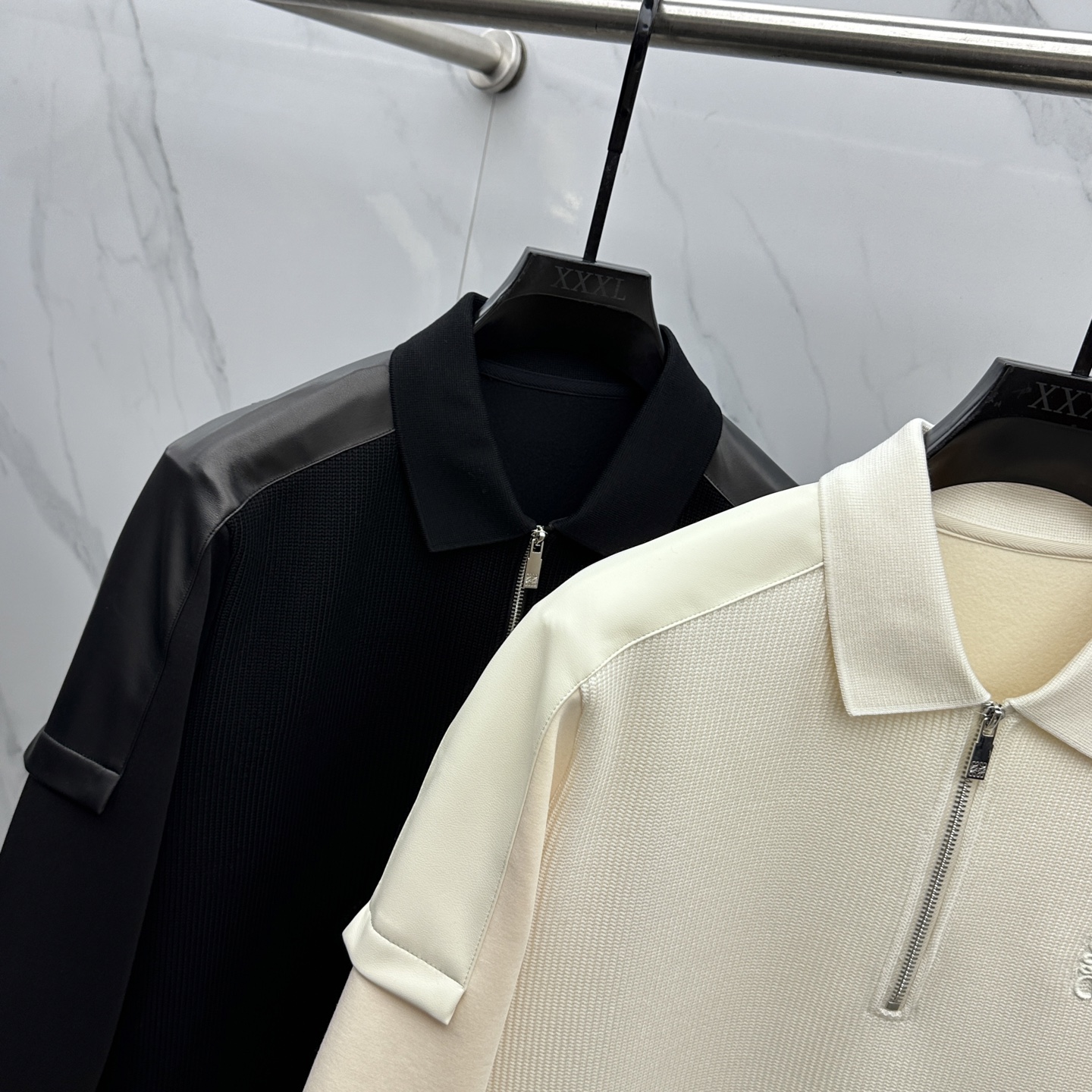 🆕LOEWE罗意威 2025ss秋冬 羊绒羊毛套头卫衣 很有亮点，标志刺绣 细节上凸显质感 整体设计上身