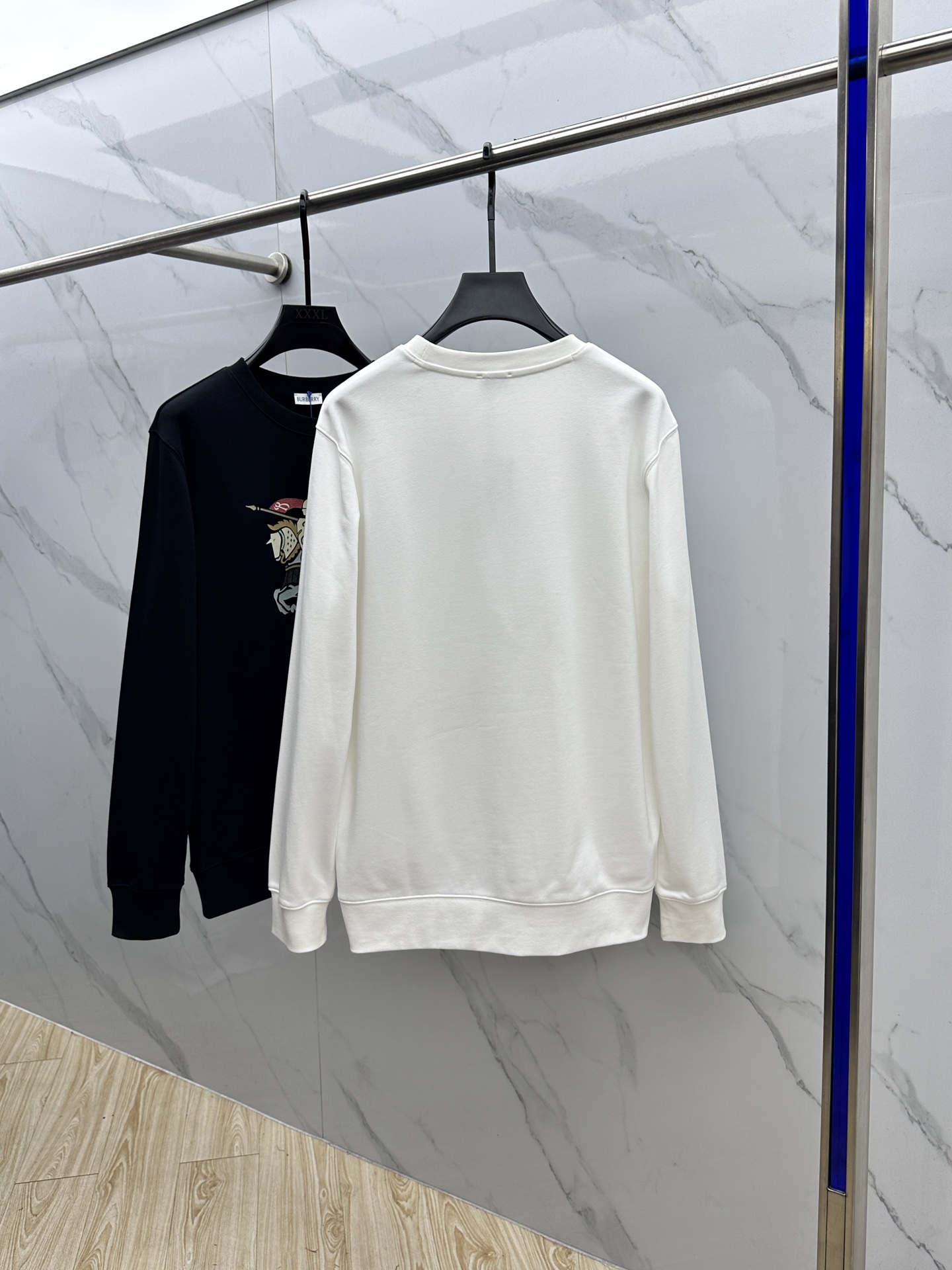 🆕Burberry巴宝莉 25FW早秋新款圆领卫衣，男女同款！独特吸引人的眼球，这一款卫衣品相品质都在线