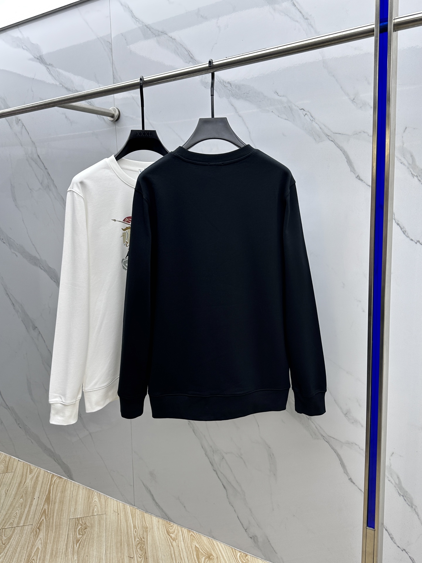 🆕Burberry巴宝莉 25FW早秋新款圆领卫衣，男女同款！独特吸引人的眼球，这一款卫衣品相品质都在线