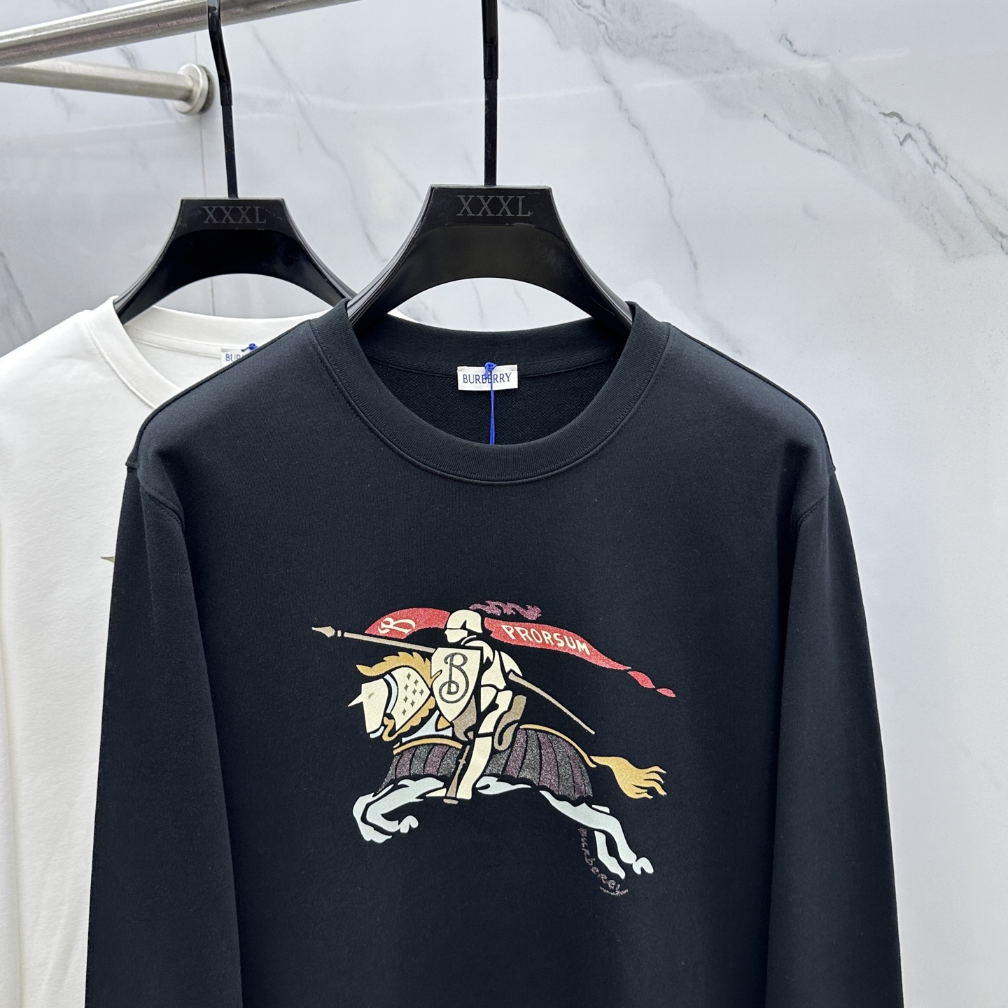 🆕Burberry巴宝莉 25FW早秋新款圆领卫衣，男女同款！独特吸引人的眼球，这一款卫衣品相品质都在线