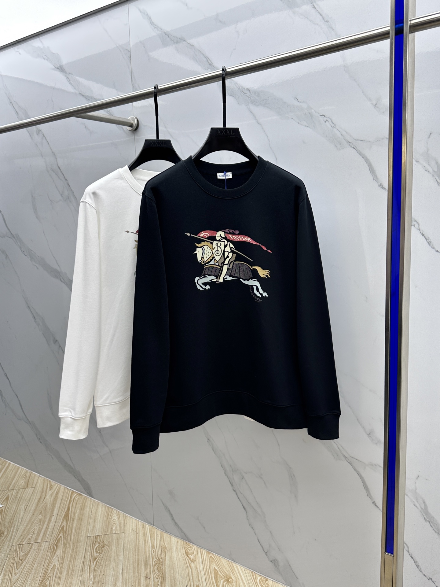 🆕Burberry巴宝莉 25FW早秋新款圆领卫衣，男女同款！独特吸引人的眼球，这一款卫衣品相品质都在线