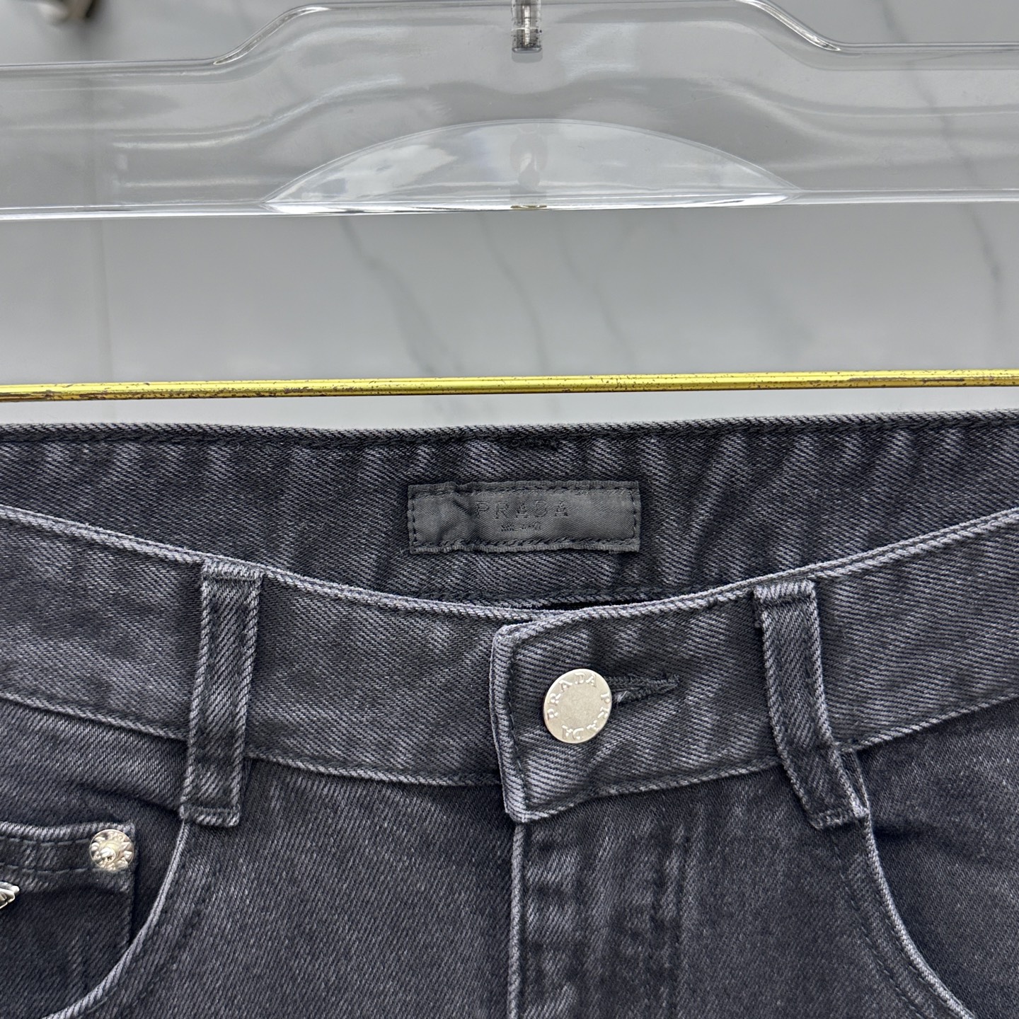 🆕Prada普拉达 🔥高端定制、2025早秋最新款牛仔裤 柜台同步发售 原版定制复刻 客供五金辅料 原单