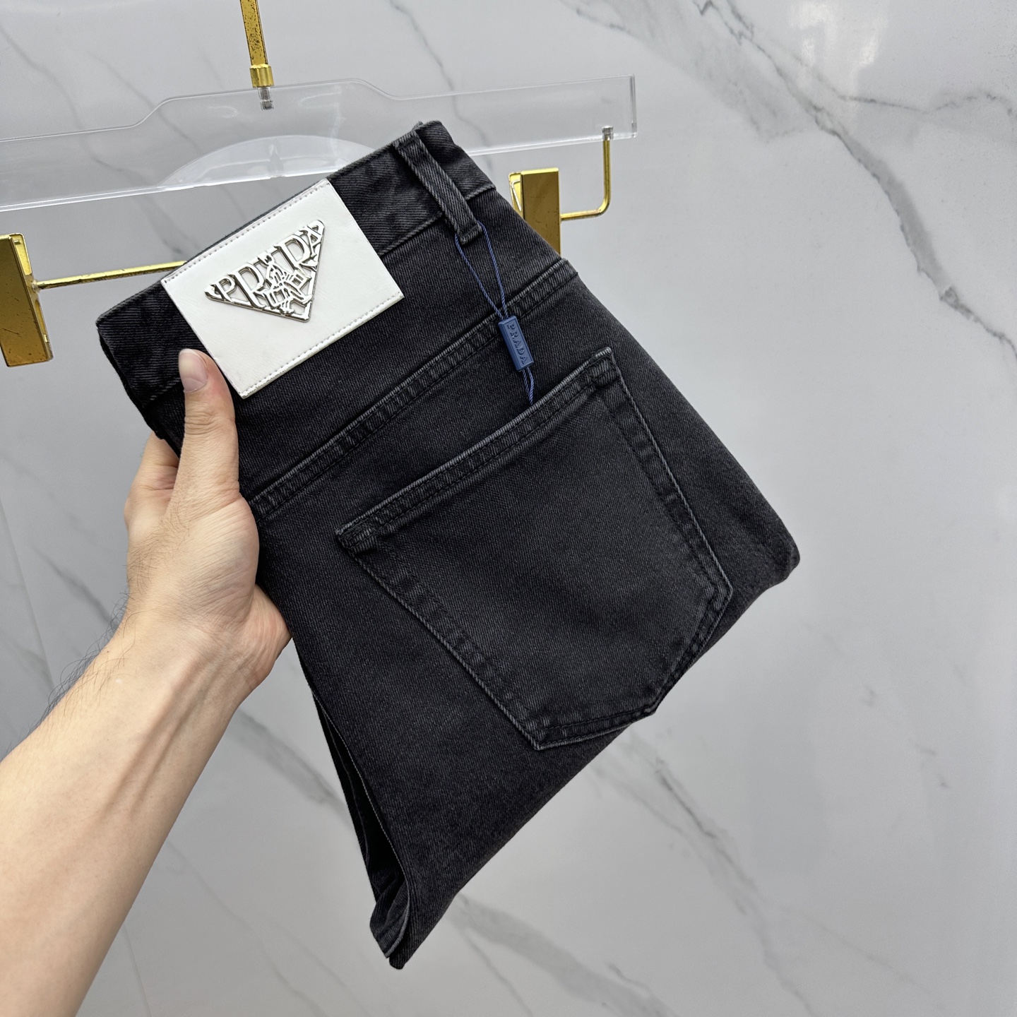 🆕Prada普拉达 🔥高端定制、2025早秋最新款牛仔裤 柜台同步发售 原版定制复刻 客供五金辅料 原单