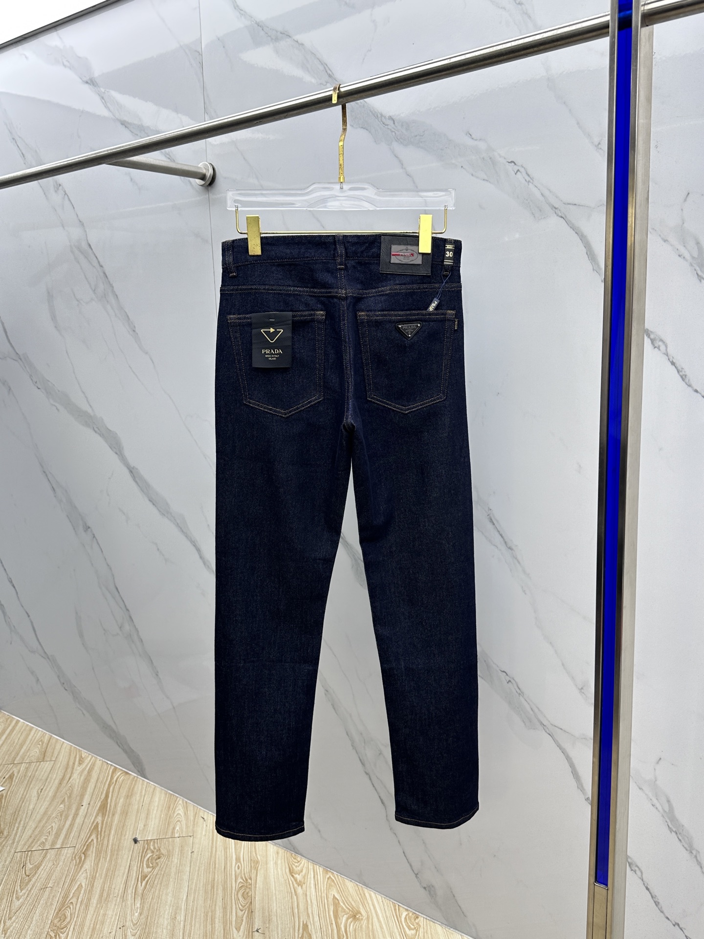 🆕Prada普拉达 🔥高端定制、2025早秋最新款牛仔裤 柜台同步发售 原版定制复刻 客供五金辅料 原单