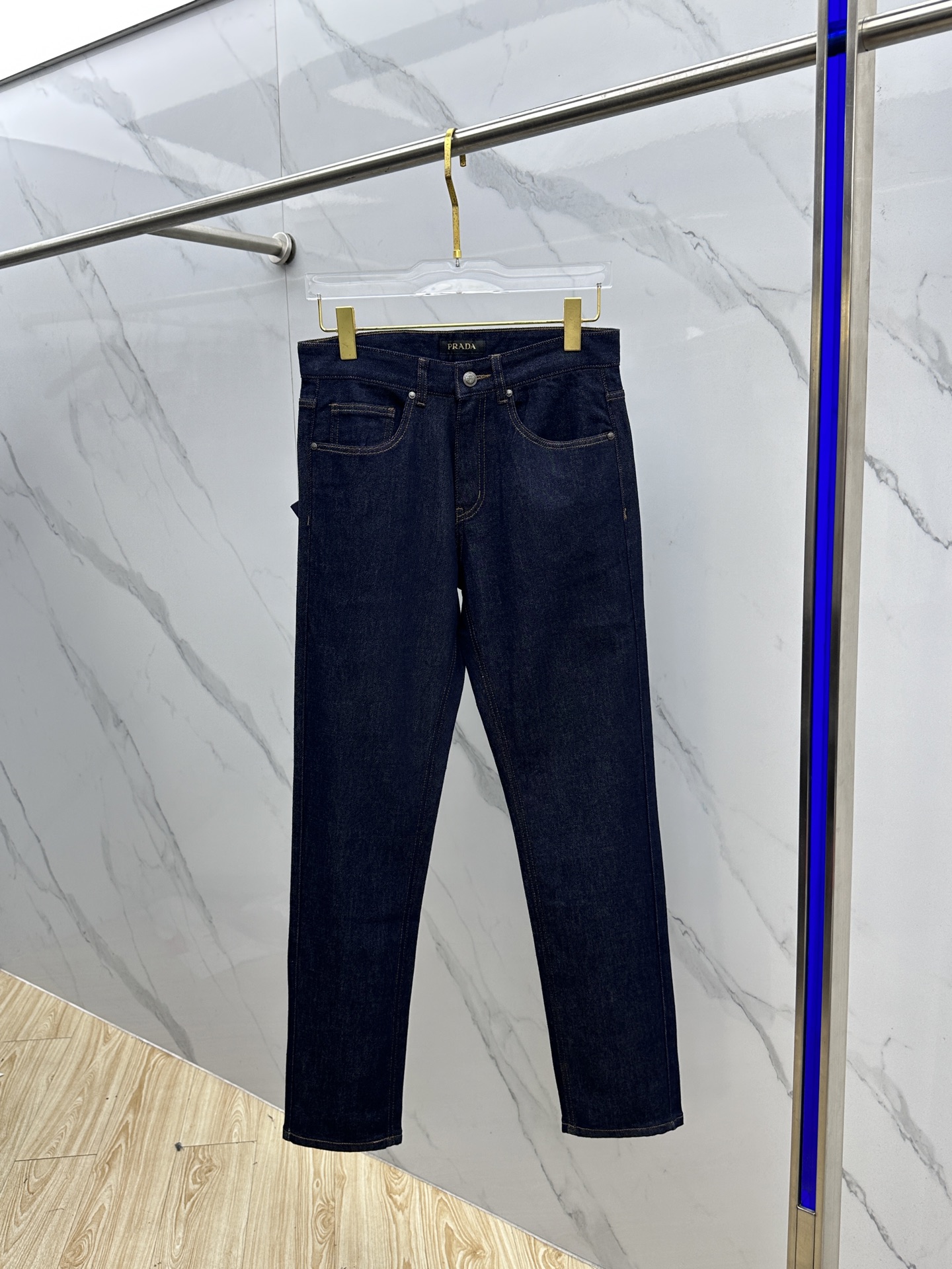 🆕Prada普拉达 🔥高端定制、2025早秋最新款牛仔裤 柜台同步发售 原版定制复刻 客供五金辅料 原单