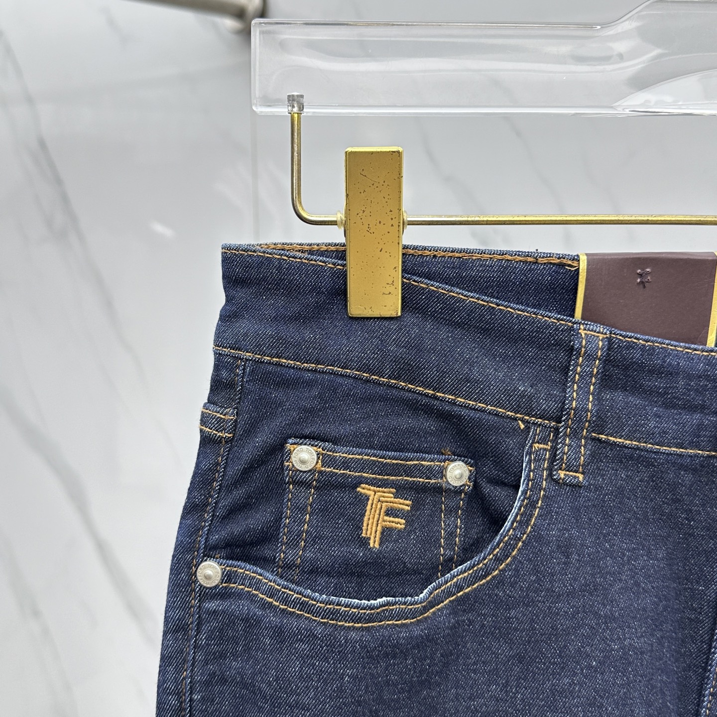 🆕TOM FORD 🔥高端定制、2025早秋最新款牛仔裤 柜台同步发售 原版定制复刻 客供五金辅料 原单