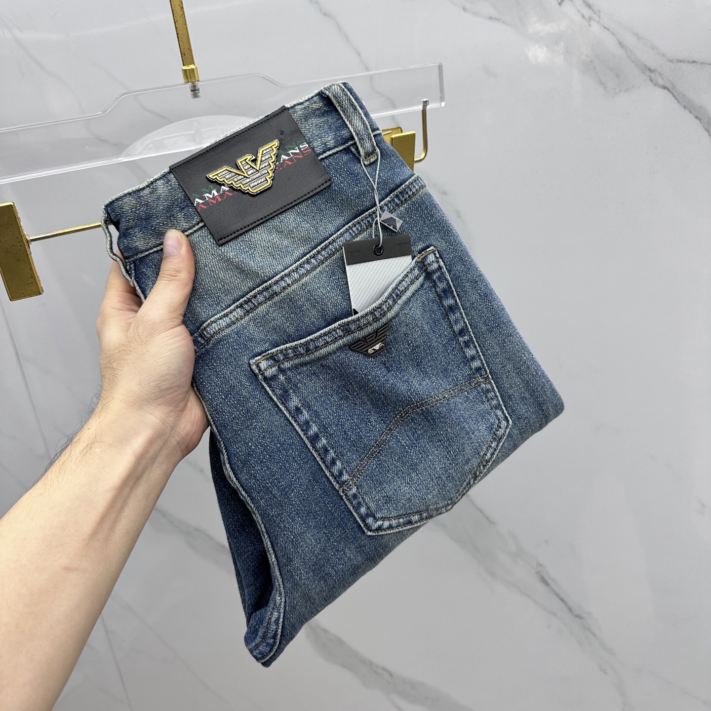 🆕Amani阿玛尼 🔥高端定制、2025早秋最新款牛仔裤 柜台同步发售 原版定制复刻 客供五金辅料 原单