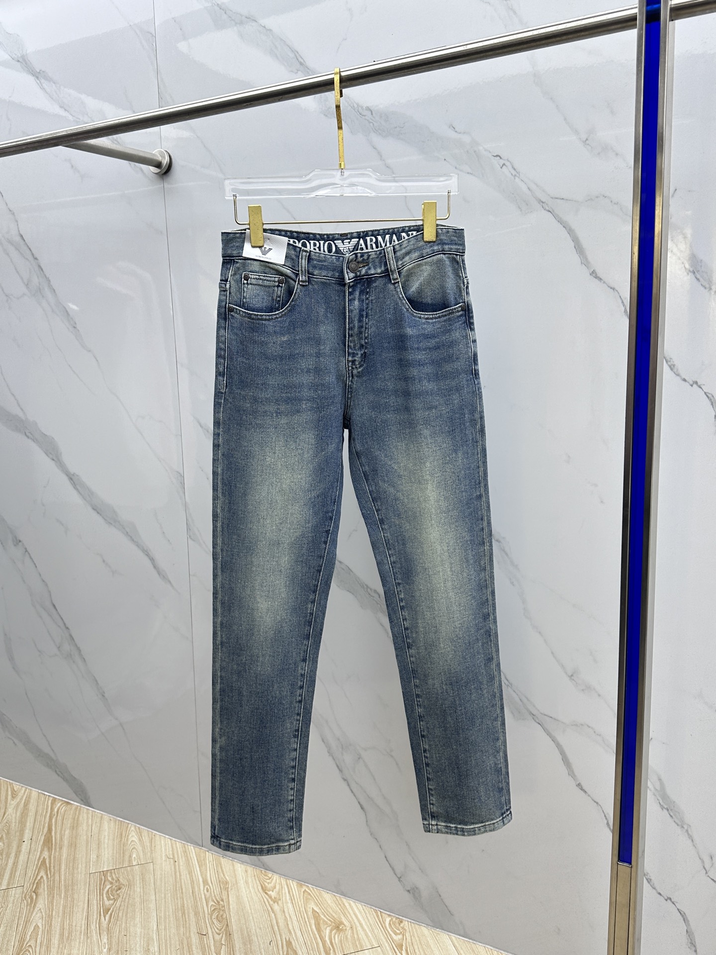 🆕Amani阿玛尼 🔥高端定制、2025早秋最新款牛仔裤 柜台同步发售 原版定制复刻 客供五金辅料 原单