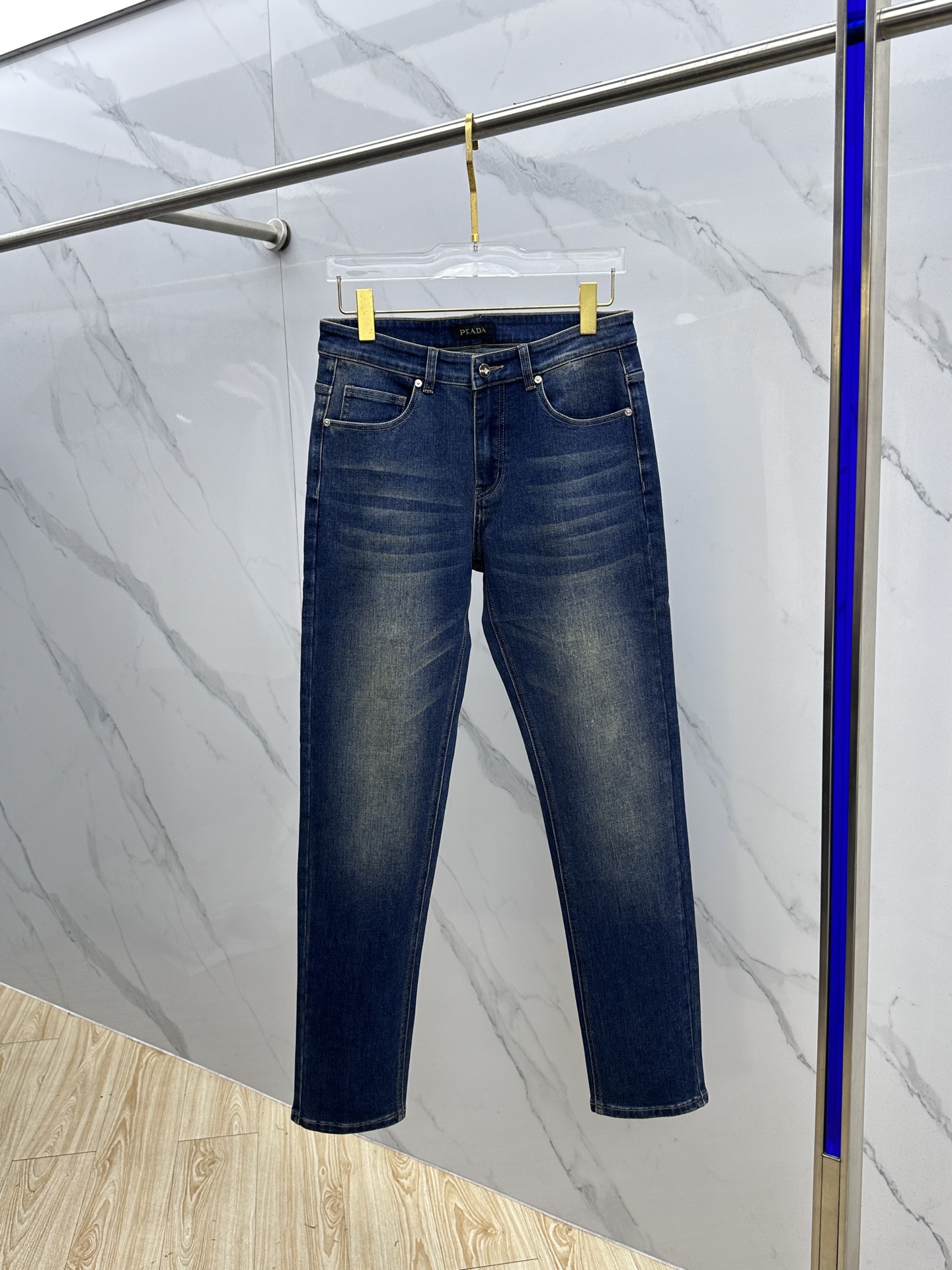 🆕Prada普拉达 🔥高端定制、2025早秋最新款牛仔裤 柜台同步发售 原版定制复刻 客供五金辅料 原单