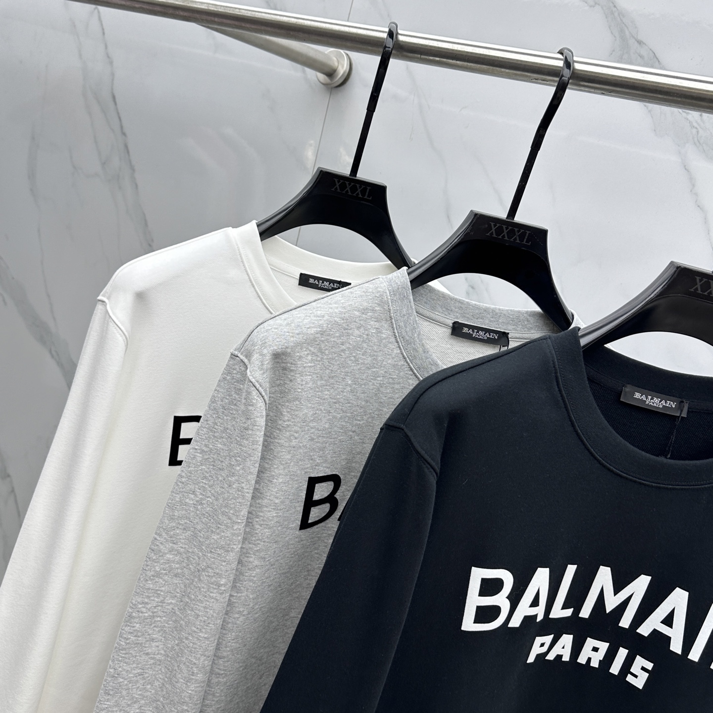 🆕Balmain巴尔曼 25FW早秋新款圆领卫衣，男女同款！独特吸引人的眼球，这一款卫衣品相品质都在线，