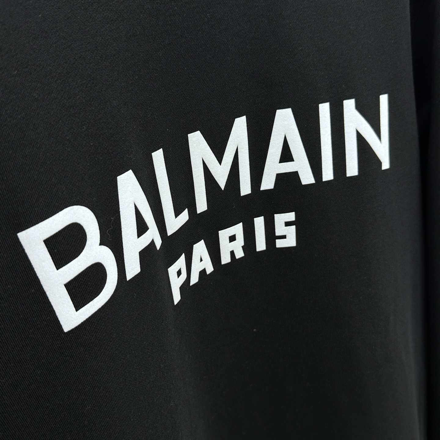 🆕Balmain巴尔曼 25FW早秋新款圆领卫衣，男女同款！独特吸引人的眼球，这一款卫衣品相品质都在线，